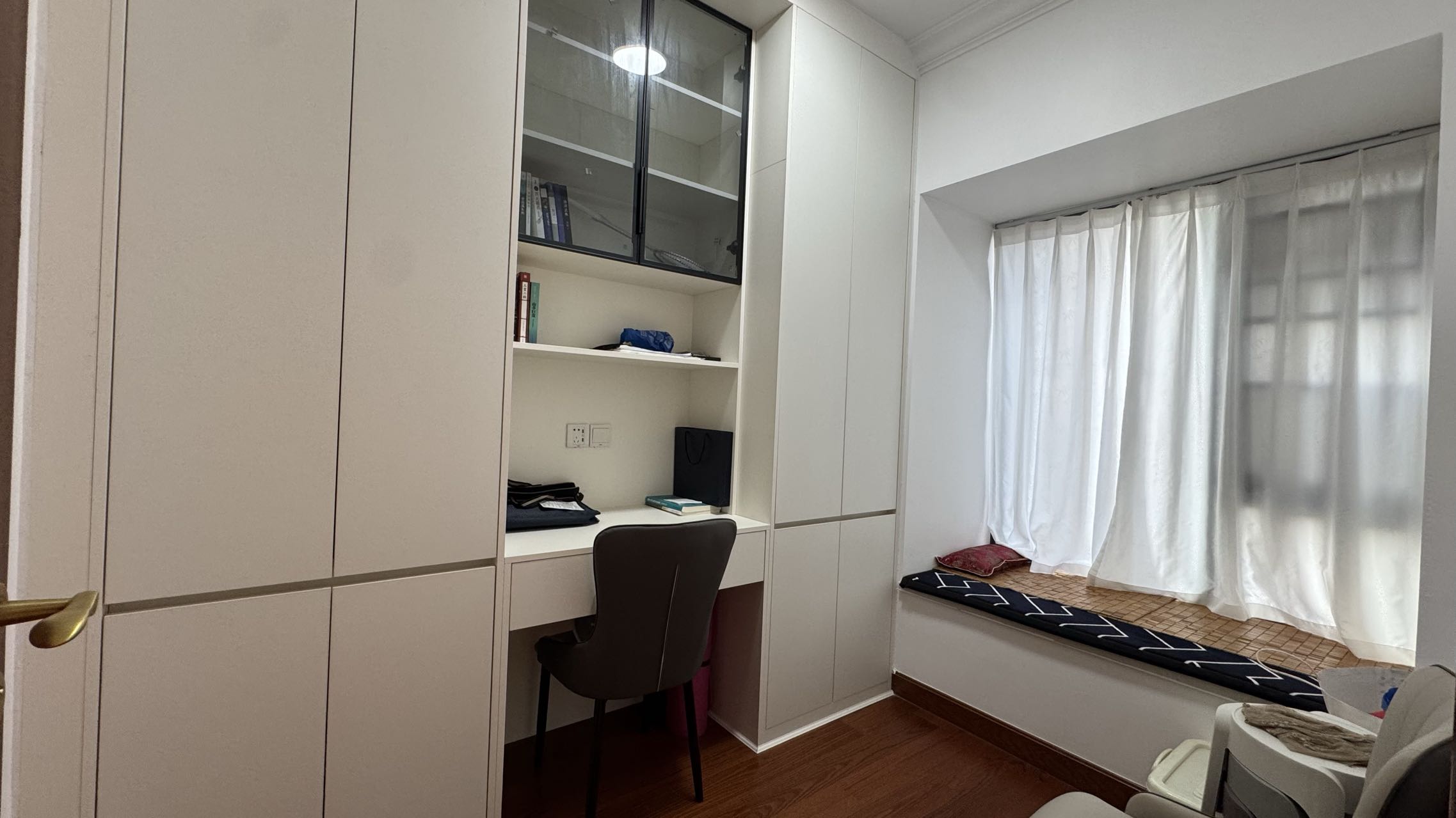 恒大名都  3室2厅1卫    49.8万