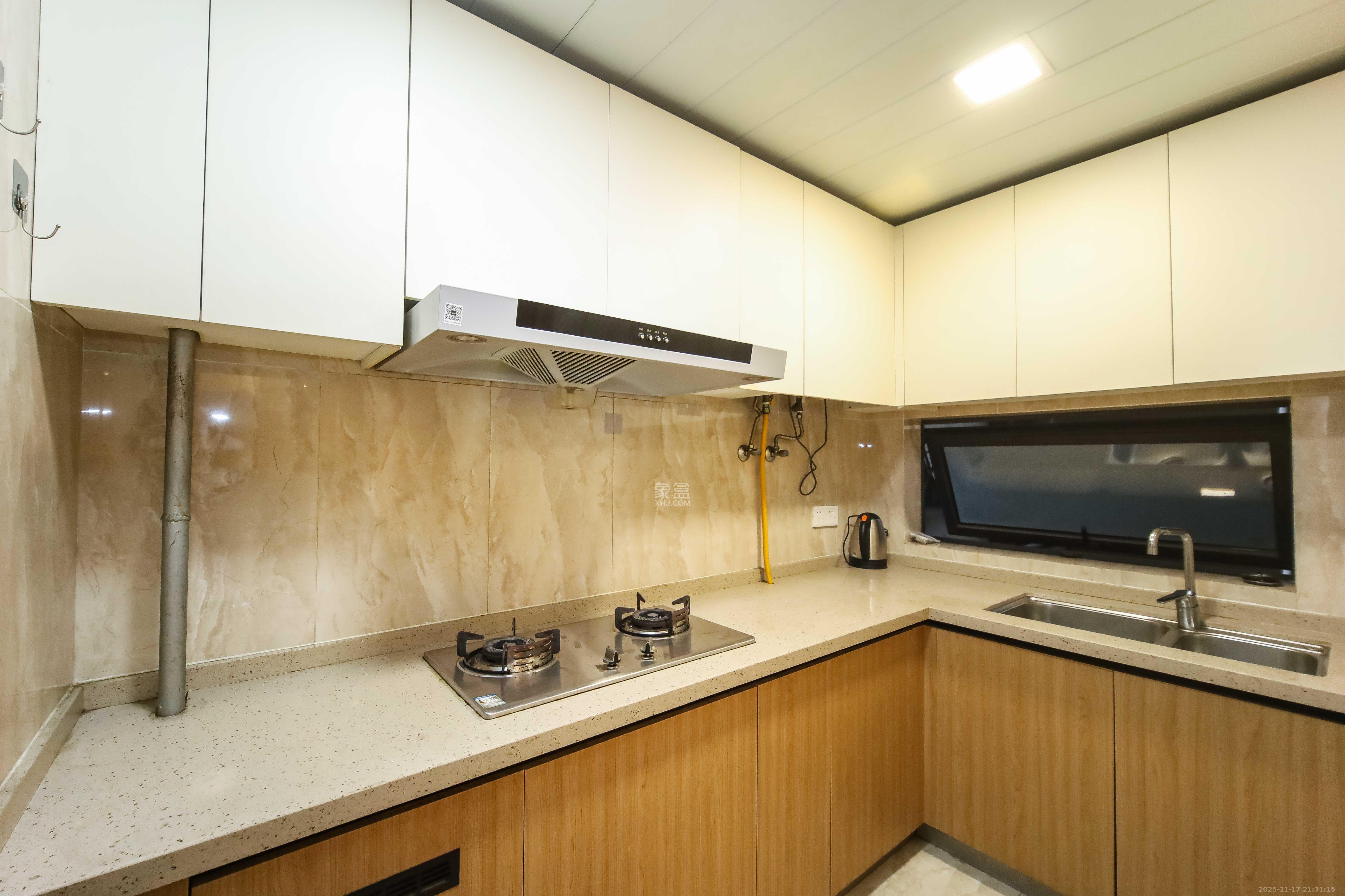 万科金域蓝湾 3室2厅2卫 110.0万 万科金域蓝湾 3室2厅2卫 110.0万厨房