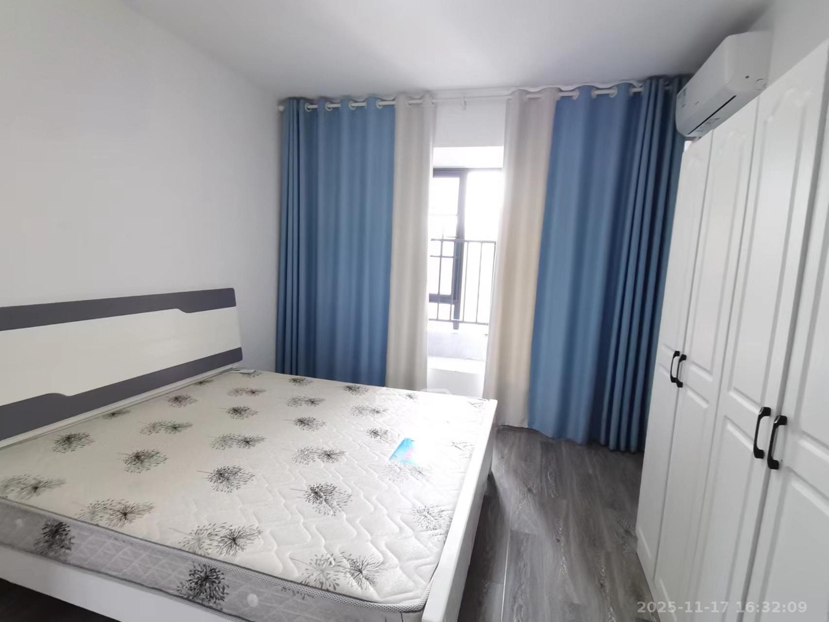 长房云时代  3室2厅2卫    2350.0元/月室内图