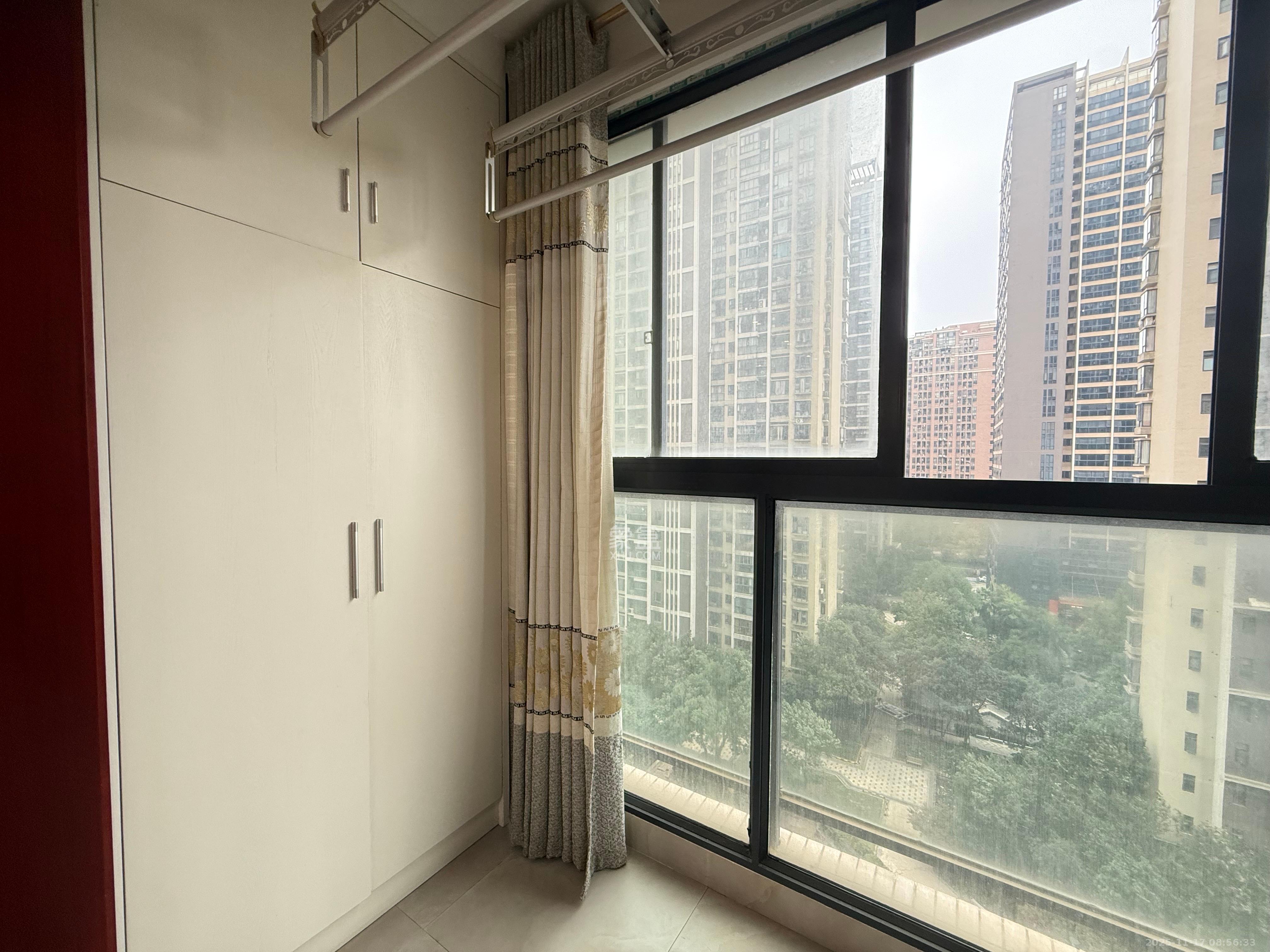 蓝山郡  2室2厅1卫    2000.0元/月室内图