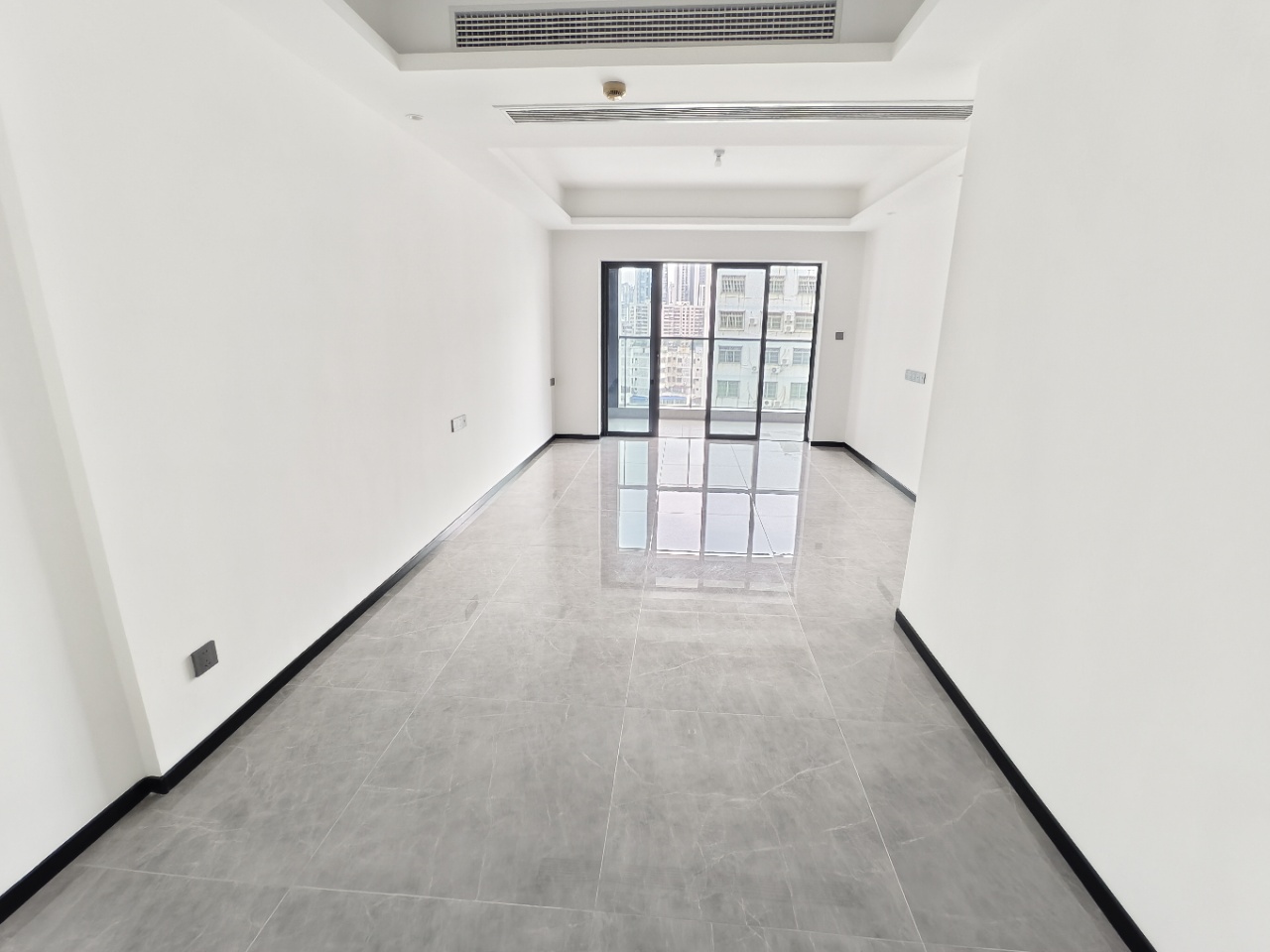 元垄望品 3室2厅2卫 4000.0元/月 元垄望品 3室2厅2卫 4000.0元/月室内图