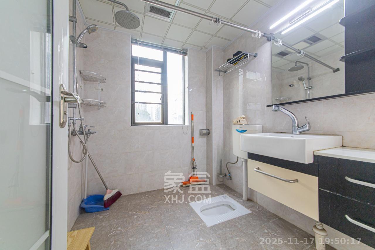 长城水郡  3室2厅1卫    2200.0元/月室内图