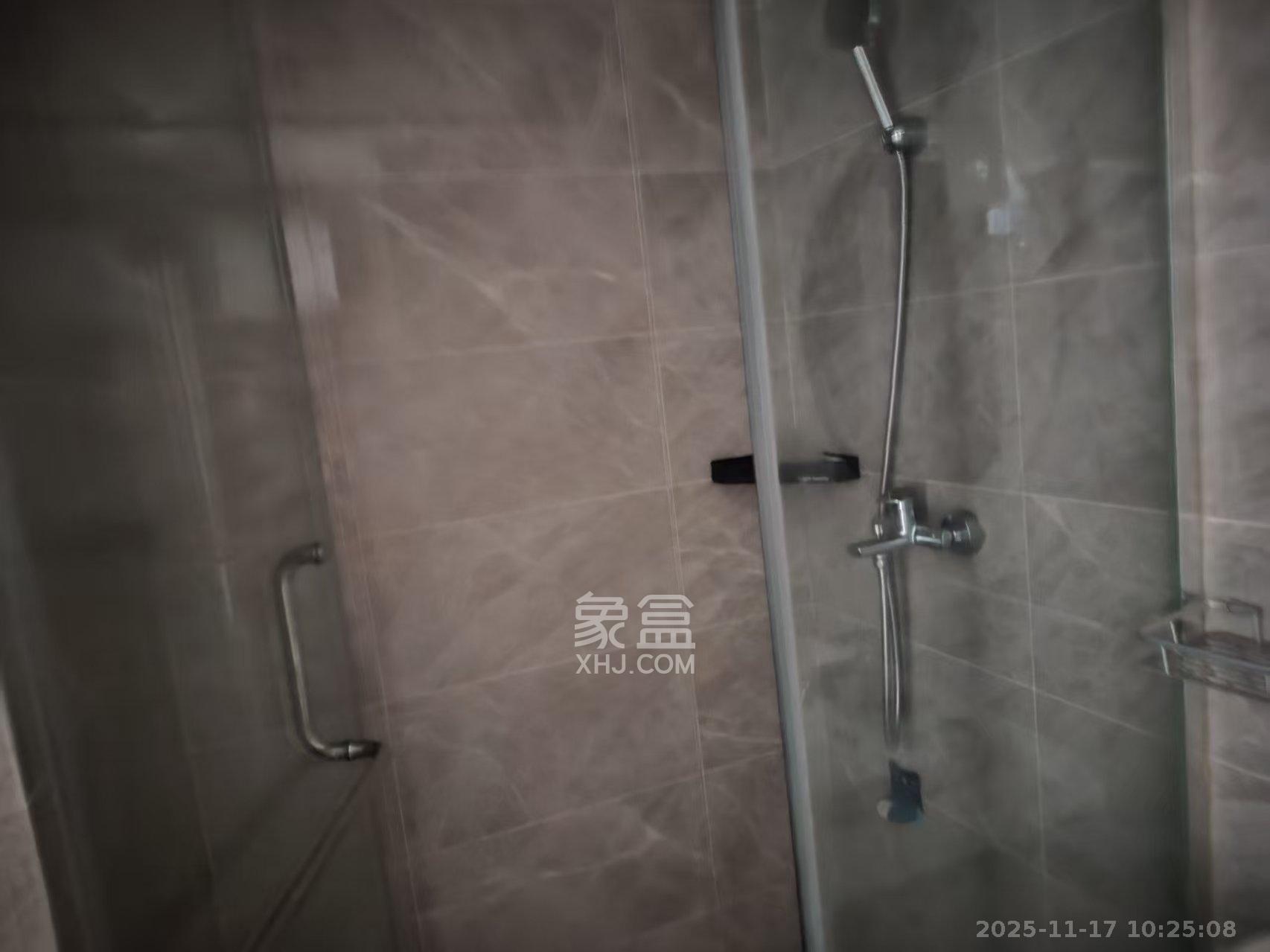 新城和樾(新城和樾公馆) 1室0厅1卫 1200.0元/月 新城和樾(新城和樾公馆) 1室0厅1卫 1200.0元/月室内图