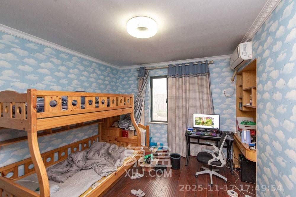 香雨一品  4室2厅2卫    3000.0元/月室内图