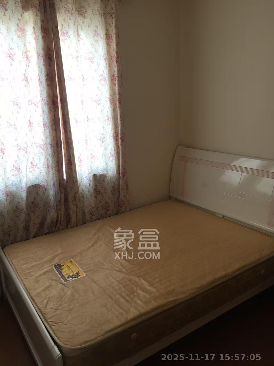 诚兴园  2室1厅1卫    1800.0元/月室内图