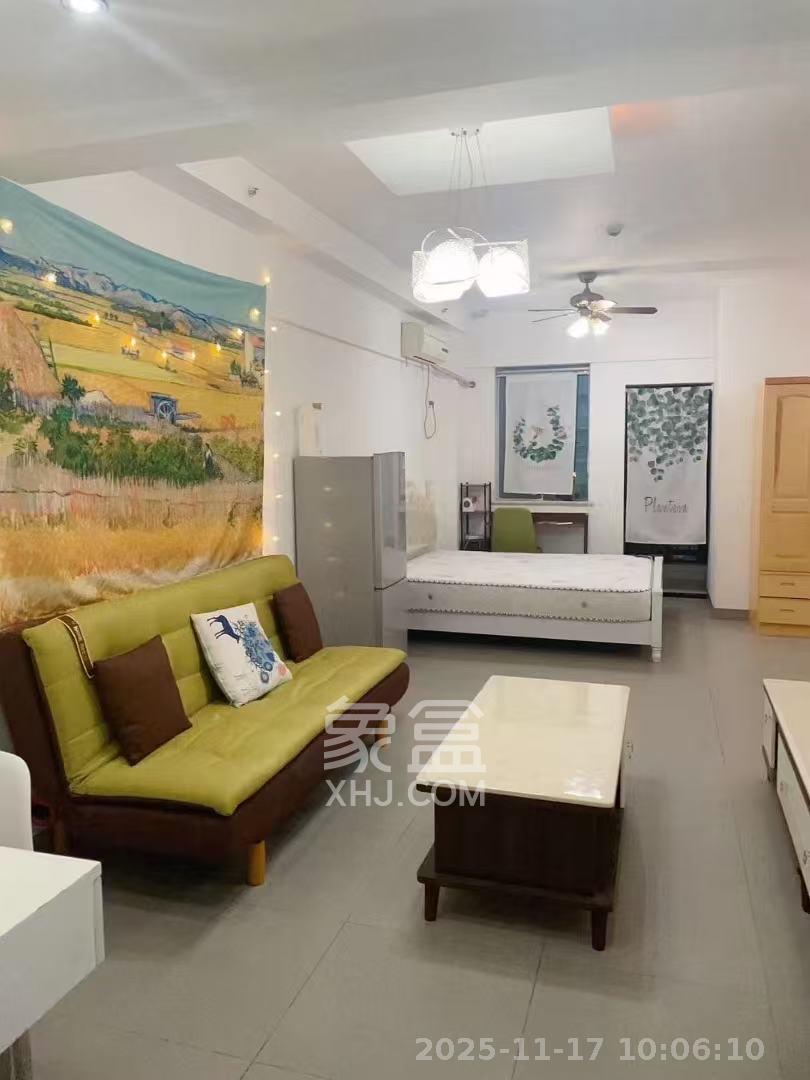 万博汇  1室1厅1卫    1600.0元/月