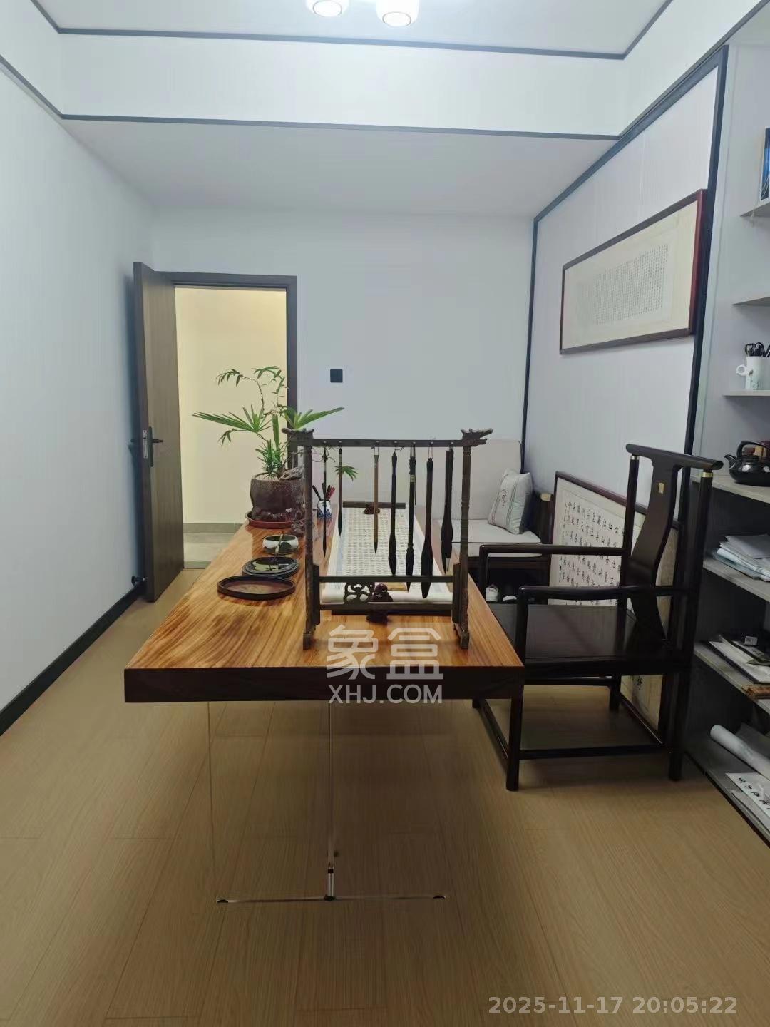 德泽苑 4室2厅2卫 3800.0元/月 德泽苑 4室2厅2卫 3800.0元/月室内图