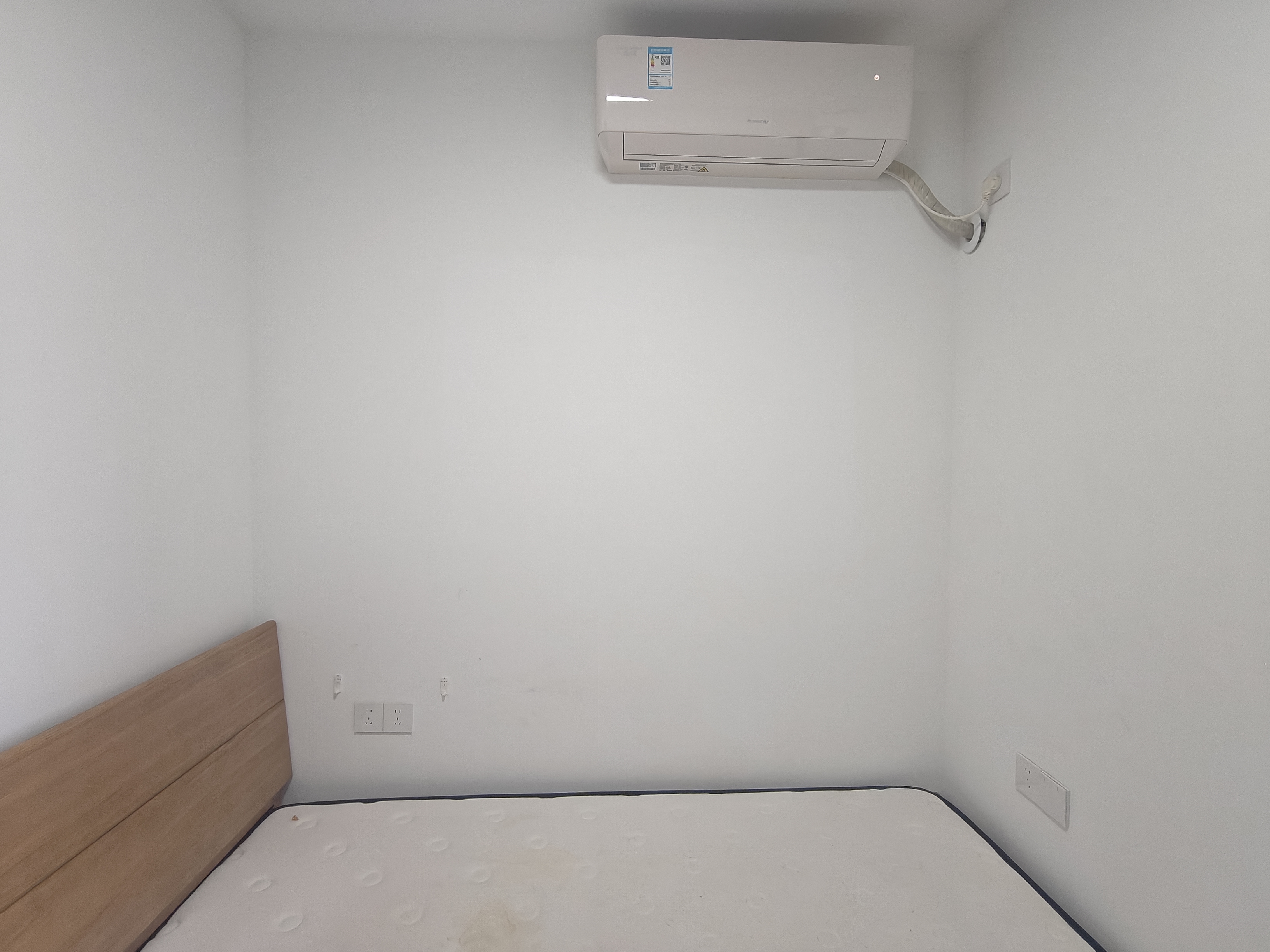 盛达景都三期 3室2厅1卫 3500.0元/月 盛达景都三期 3室2厅1卫 3500.0元/月室内图