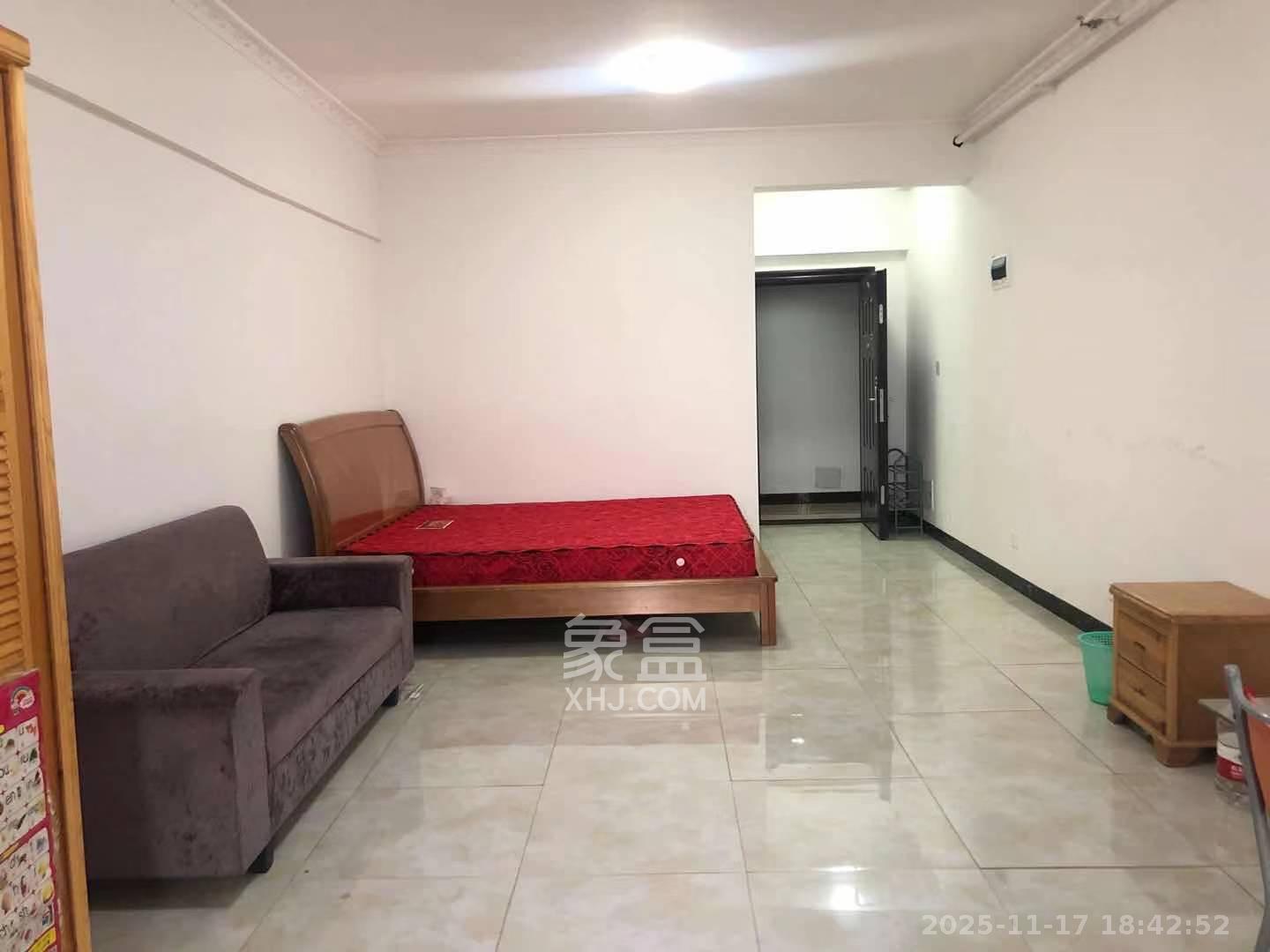 山水湾 1室1厅1卫 1400.0元/月 山水湾 1室1厅1卫 1400.0元/月室内图