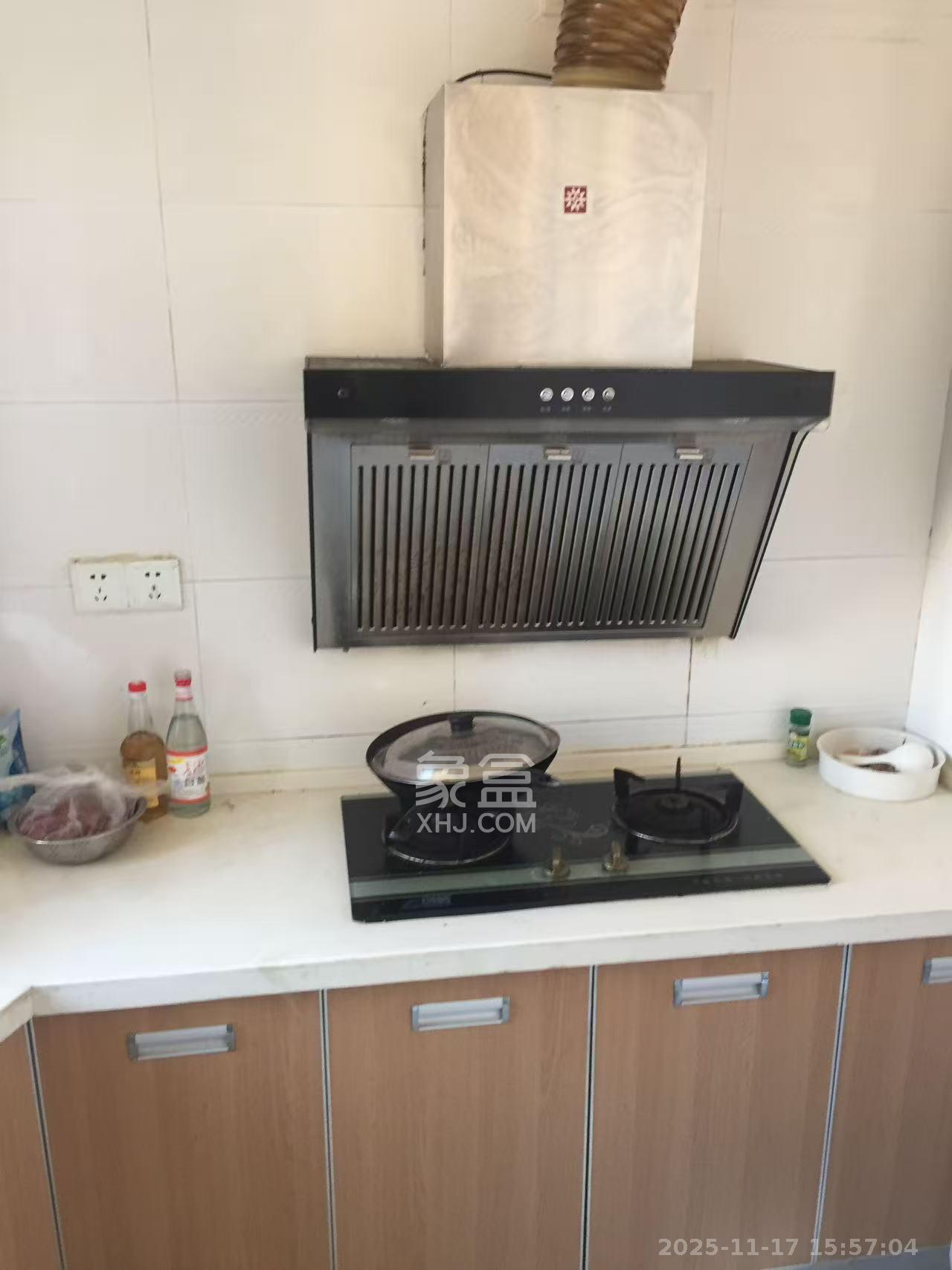 诚兴园  2室1厅1卫    1800.0元/月室内图