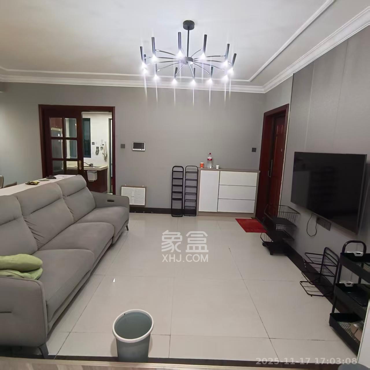 恒大雅苑 3室2厅2卫 2600.0元/月 恒大雅苑 3室2厅2卫 2600.0元/月室内图