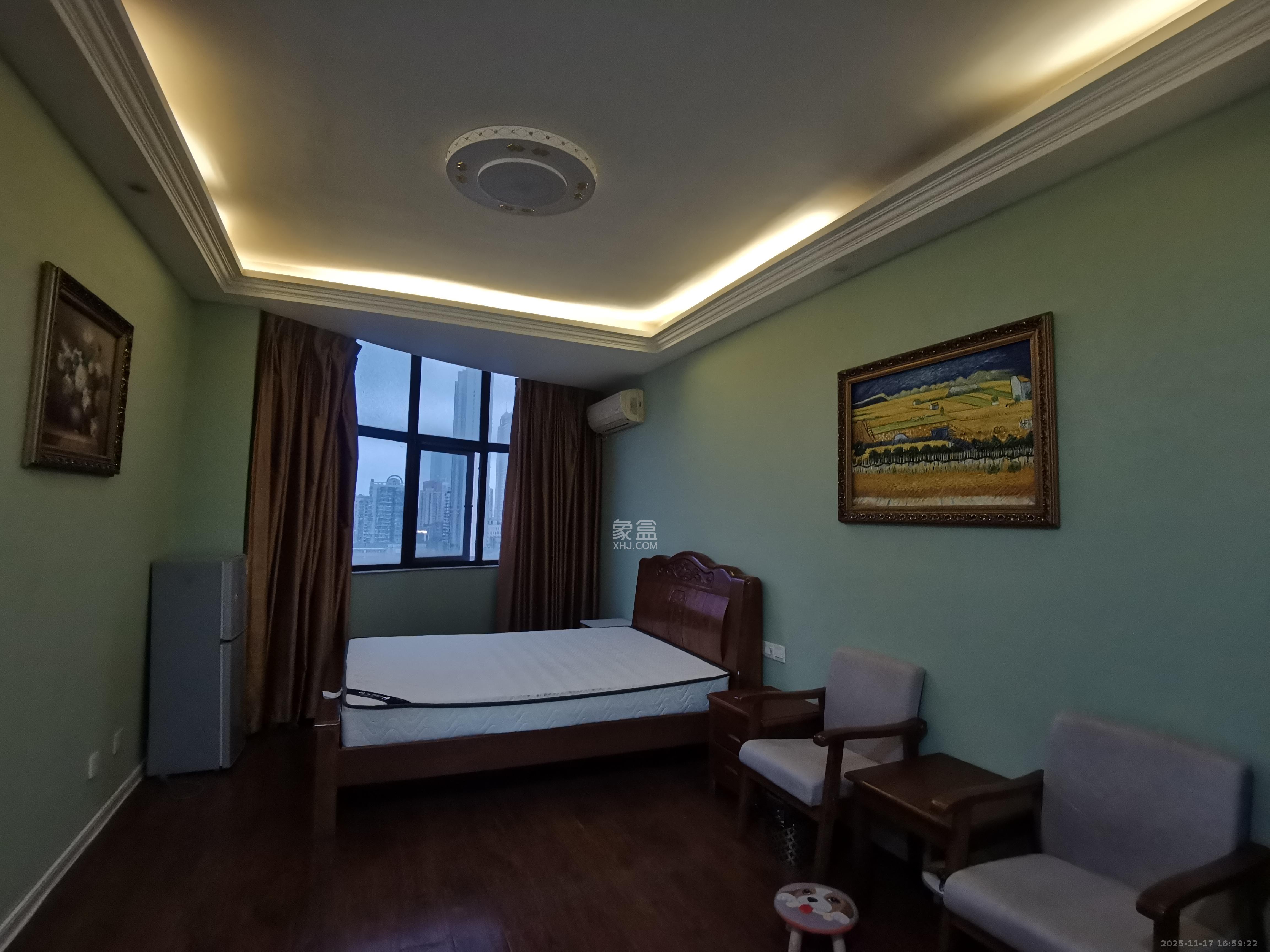 铂宫  1室1厅1卫    1600.0元/月室内图