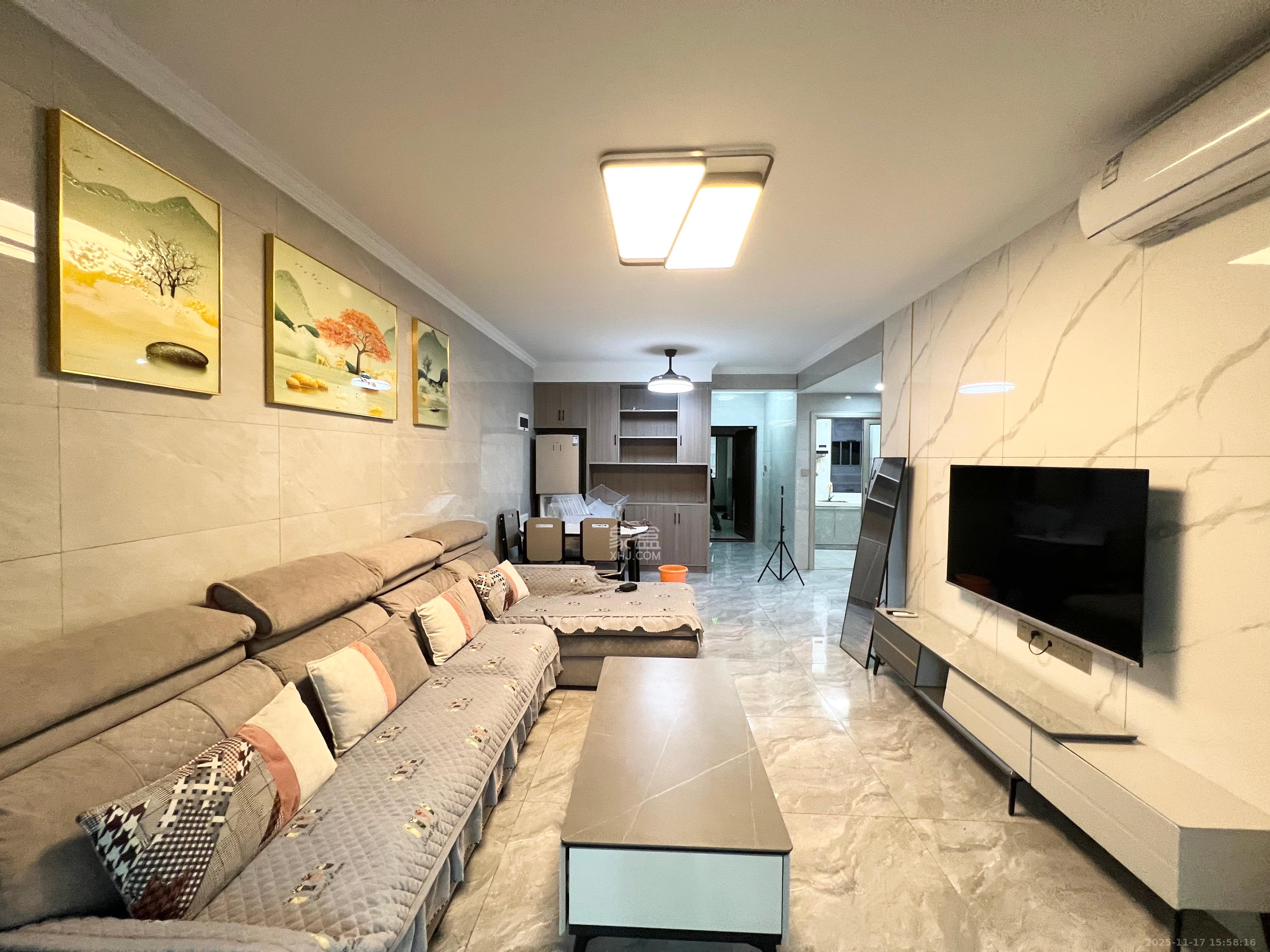 东合新苑 2室2厅1卫 2000.0元/月 东合新苑 2室2厅1卫 2000.0元/月室内图