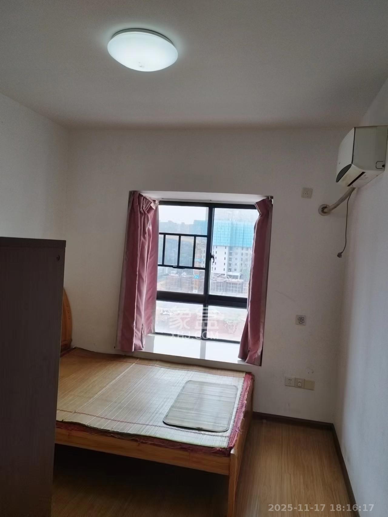 钱隆学府一、二期 3室1厅1卫 2200.0元/月 钱隆学府一、二期 3室1厅1卫 2200.0元/月室内图