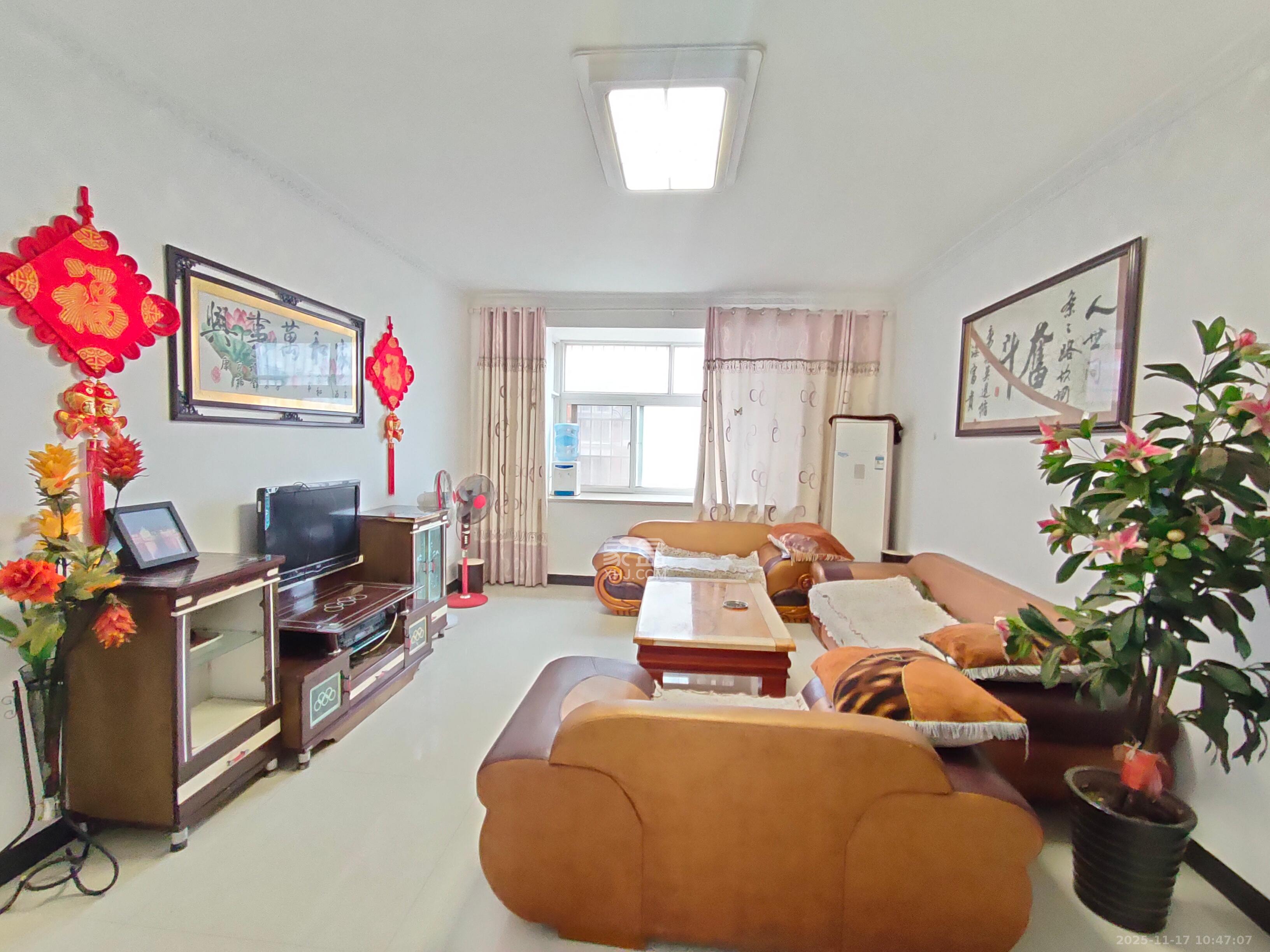 星城国际 3室2厅1卫 1600.0元/月 星城国际 3室2厅1卫 1600.0元/月室内图