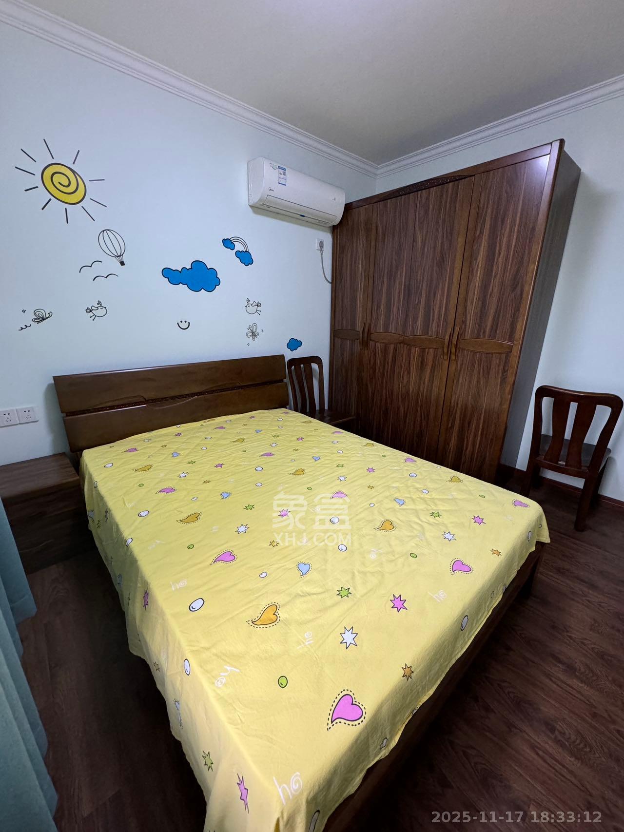 汇金城/嘉华城一期 2室1厅1卫 2600.0元/月 汇金城/嘉华城一期 2室1厅1卫 2600.0元/月室内图