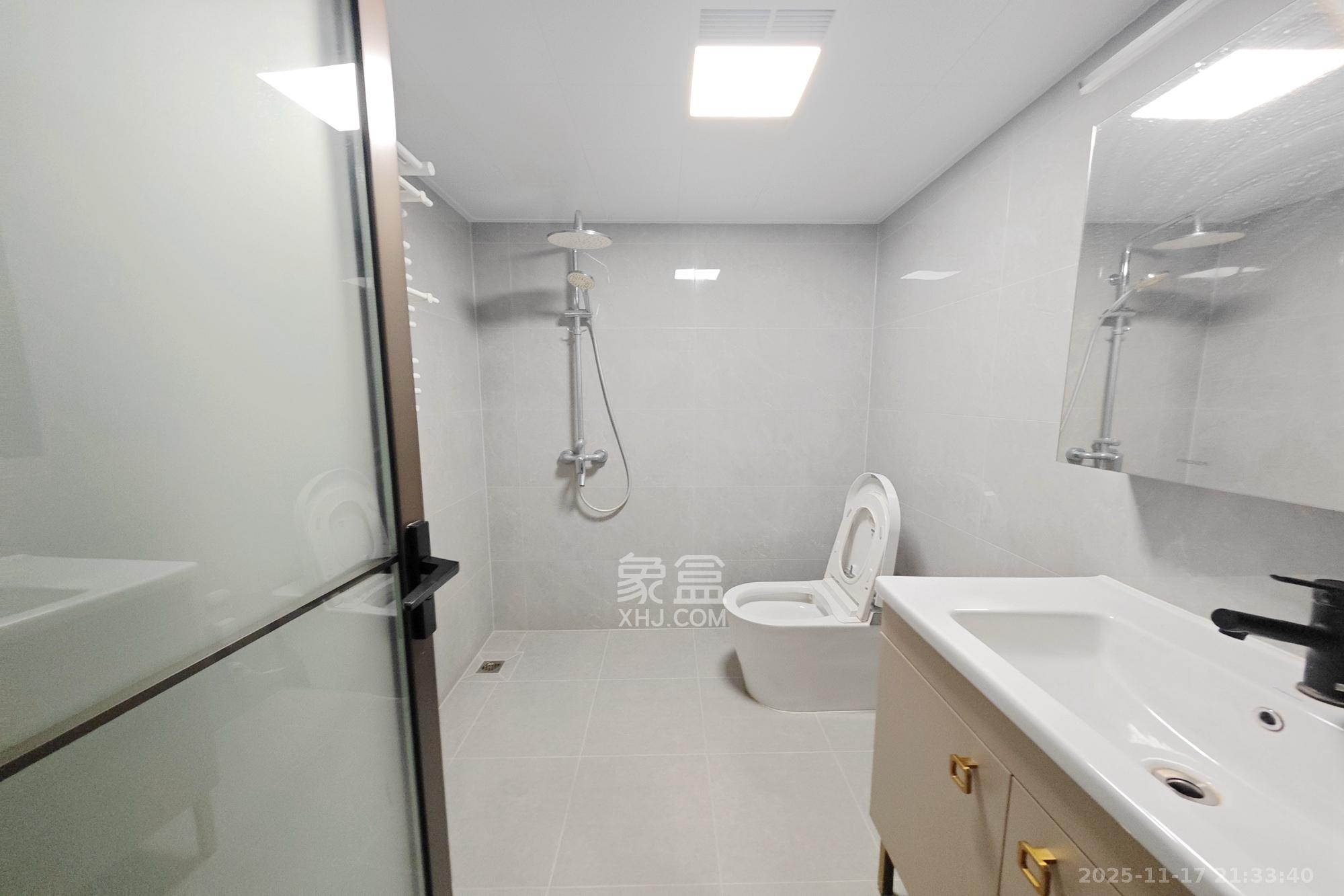 福乐名园  3室2厅2卫    150.0万其他