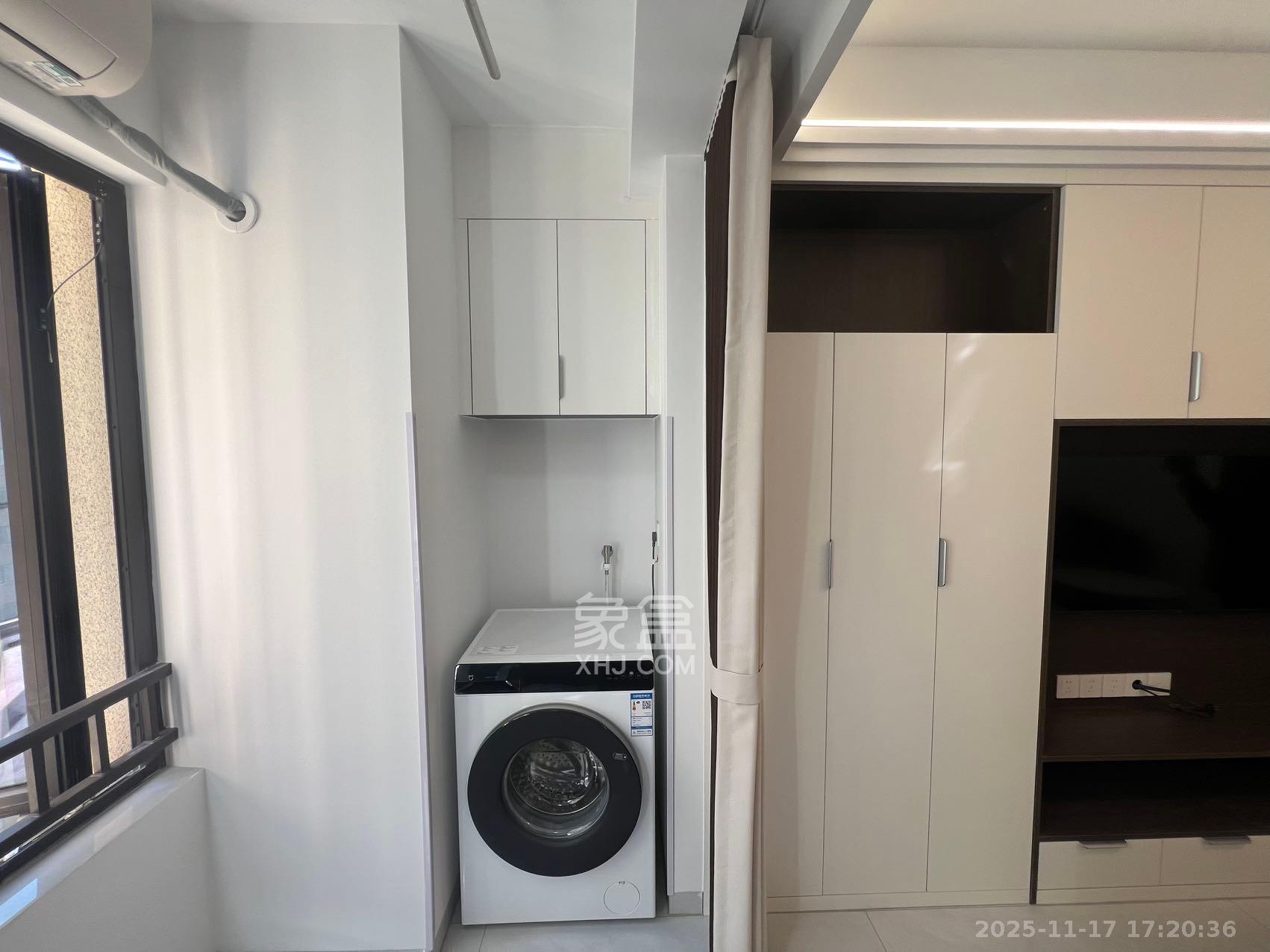 中海珑悦府  1室0厅0卫    1300.0元/月室内图