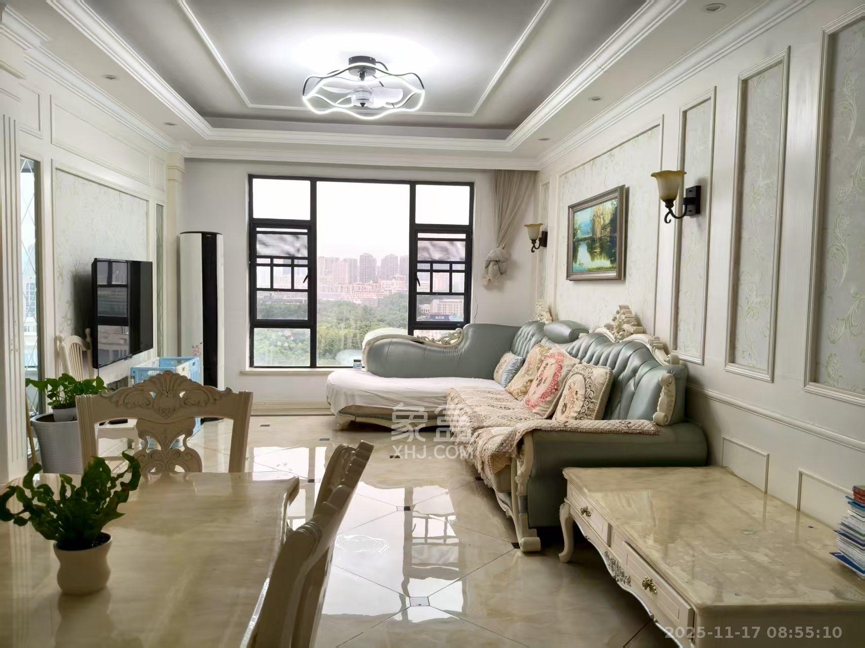 天元涉外景园C区  3室2厅1卫    2600.0元/月