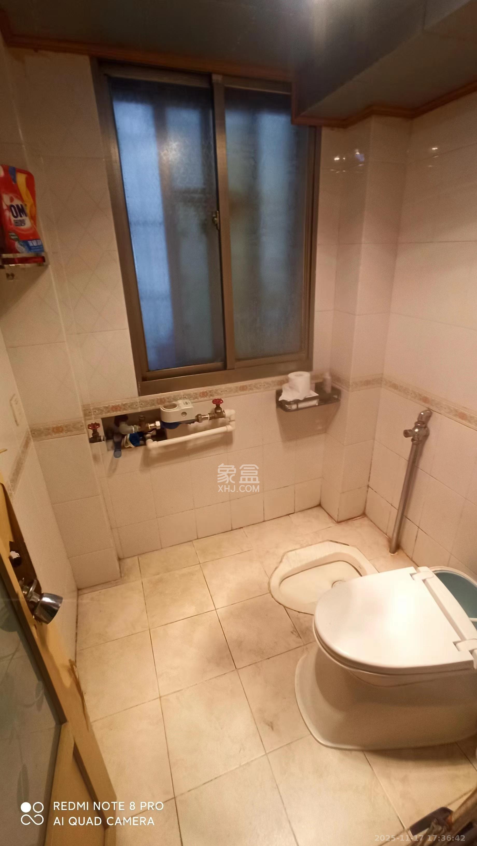 向韶村  3室1厅1卫    3000.0元/月室内图