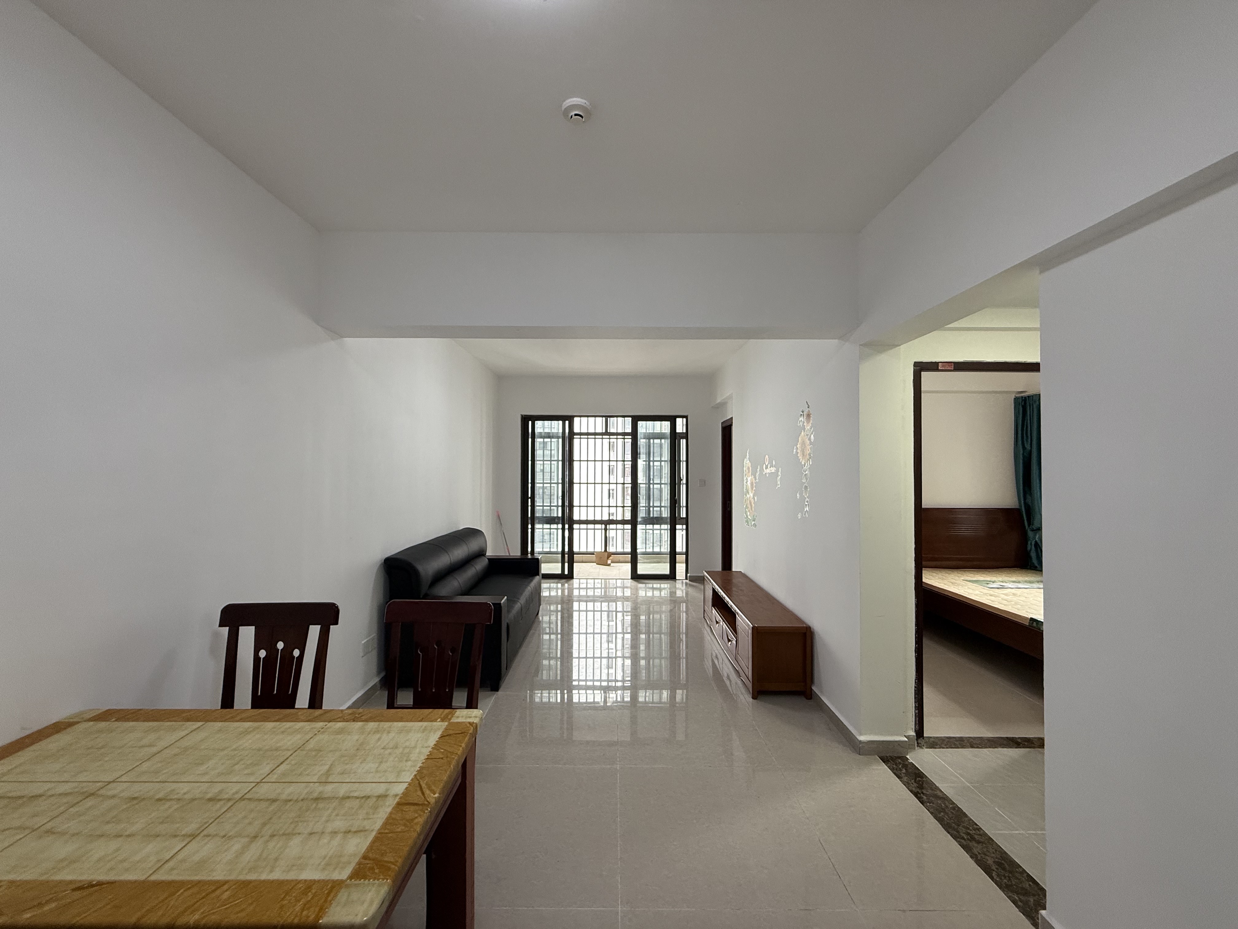 中交夏瑶雅苑  2室2厅1卫    2500.0元/月室内图