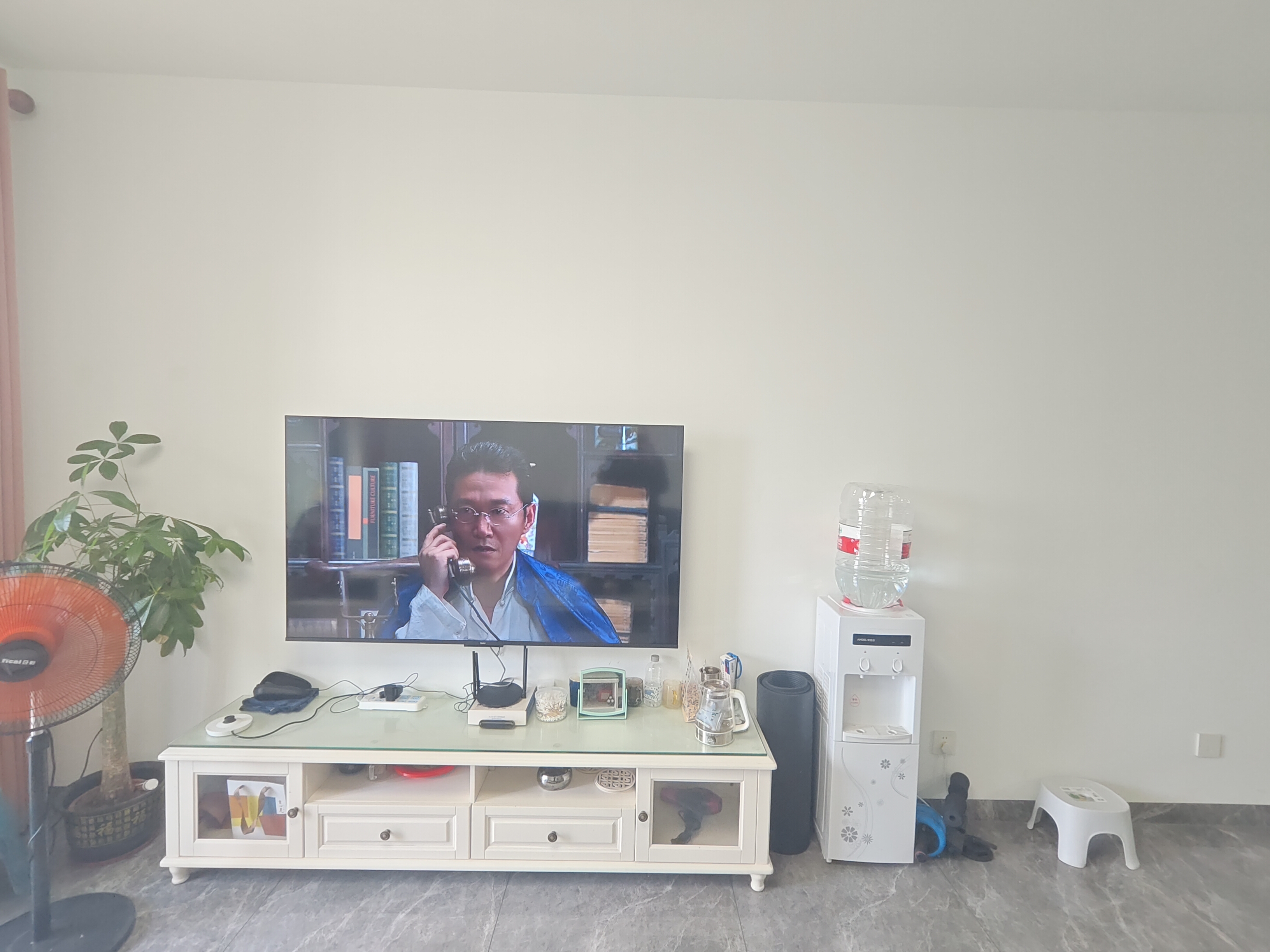 盛达景都三期  3室2厅1卫    3500.0元/月室内图