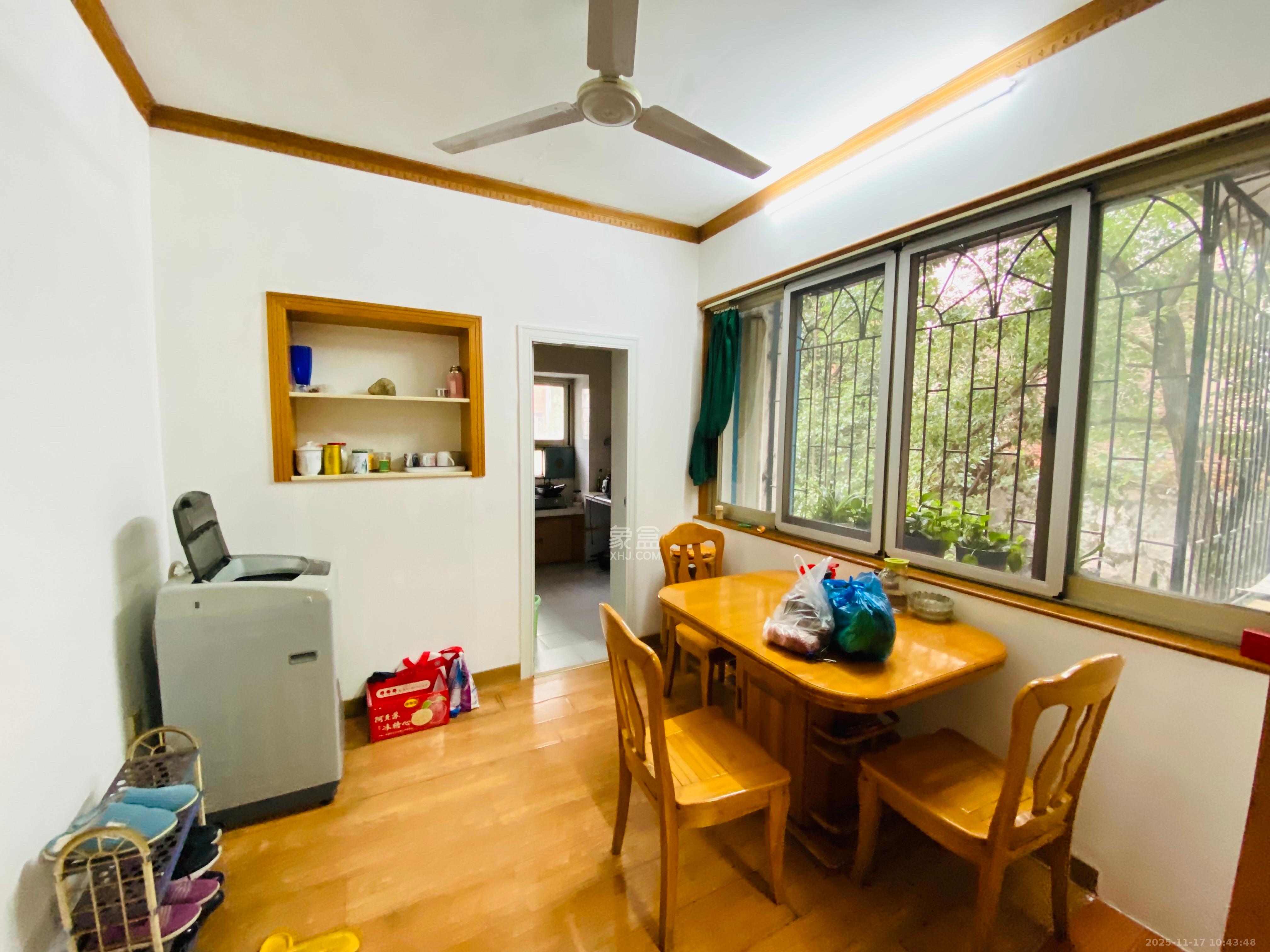 长沙理工大学侯家塘校区教职工宿舍  2室1厅1卫    1700.0元/月室内图