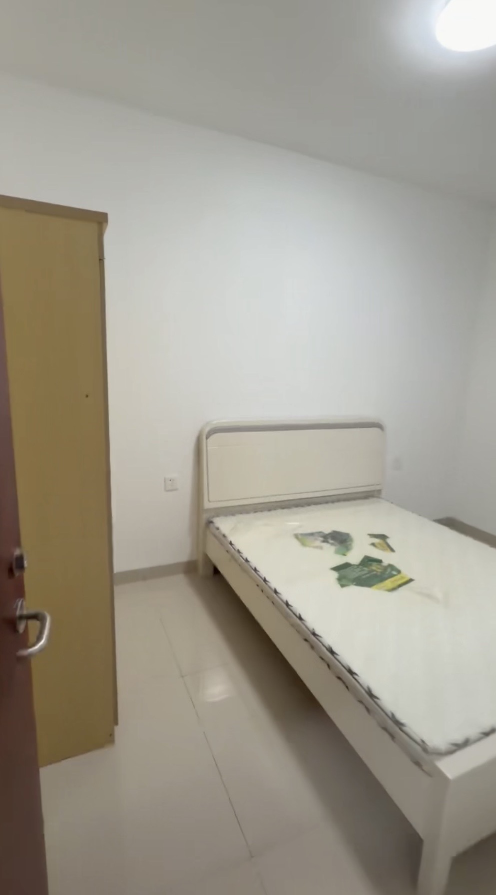 美舍嘉苑二期  2室1厅1卫    2300.0元/月室内图