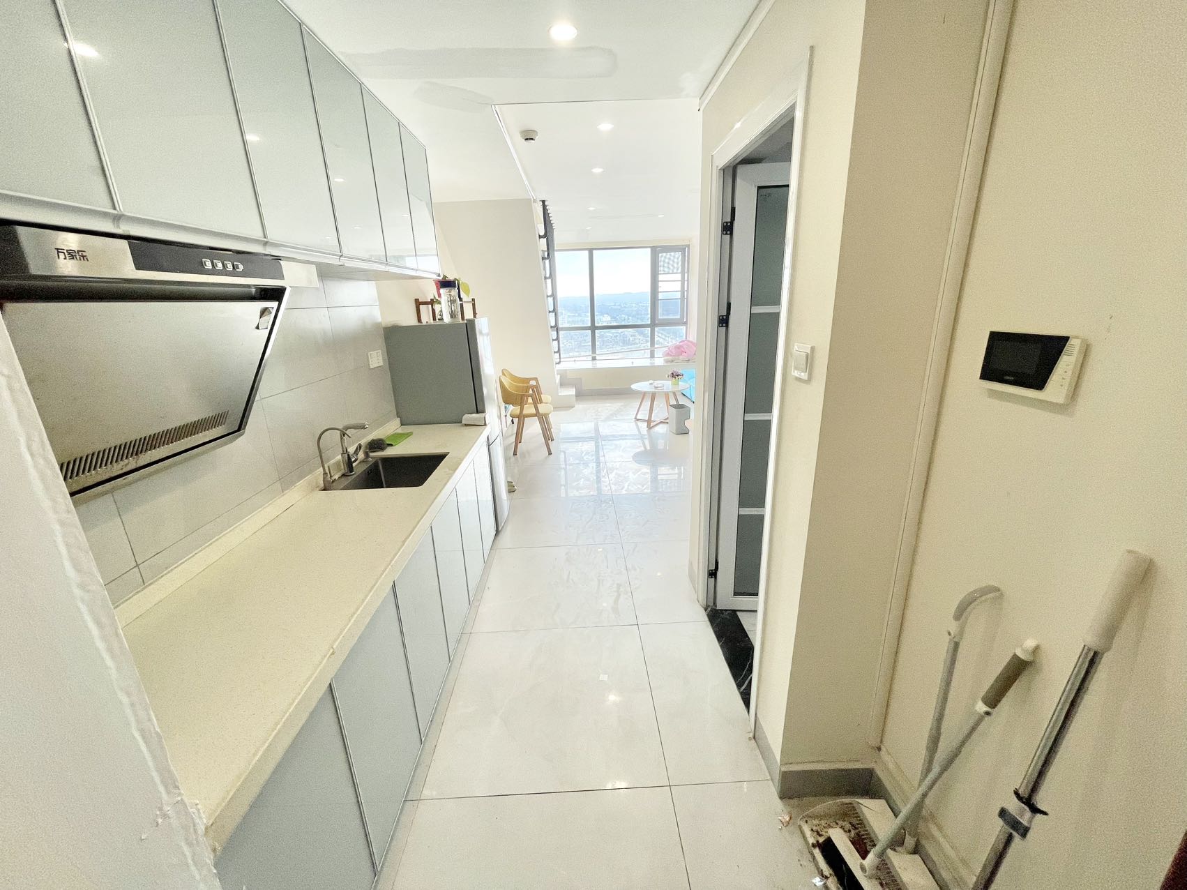 万达广场骏豪仕家（万达公馆）  2室2厅2卫    2200.0元/月室内图