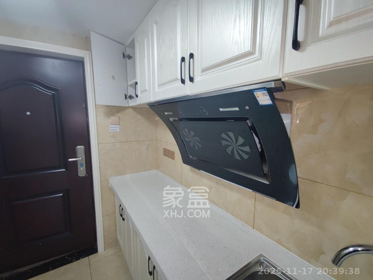 荣悦台 1室1厅1卫 2150.0元/月 荣悦台 1室1厅1卫 2150.0元/月室内图