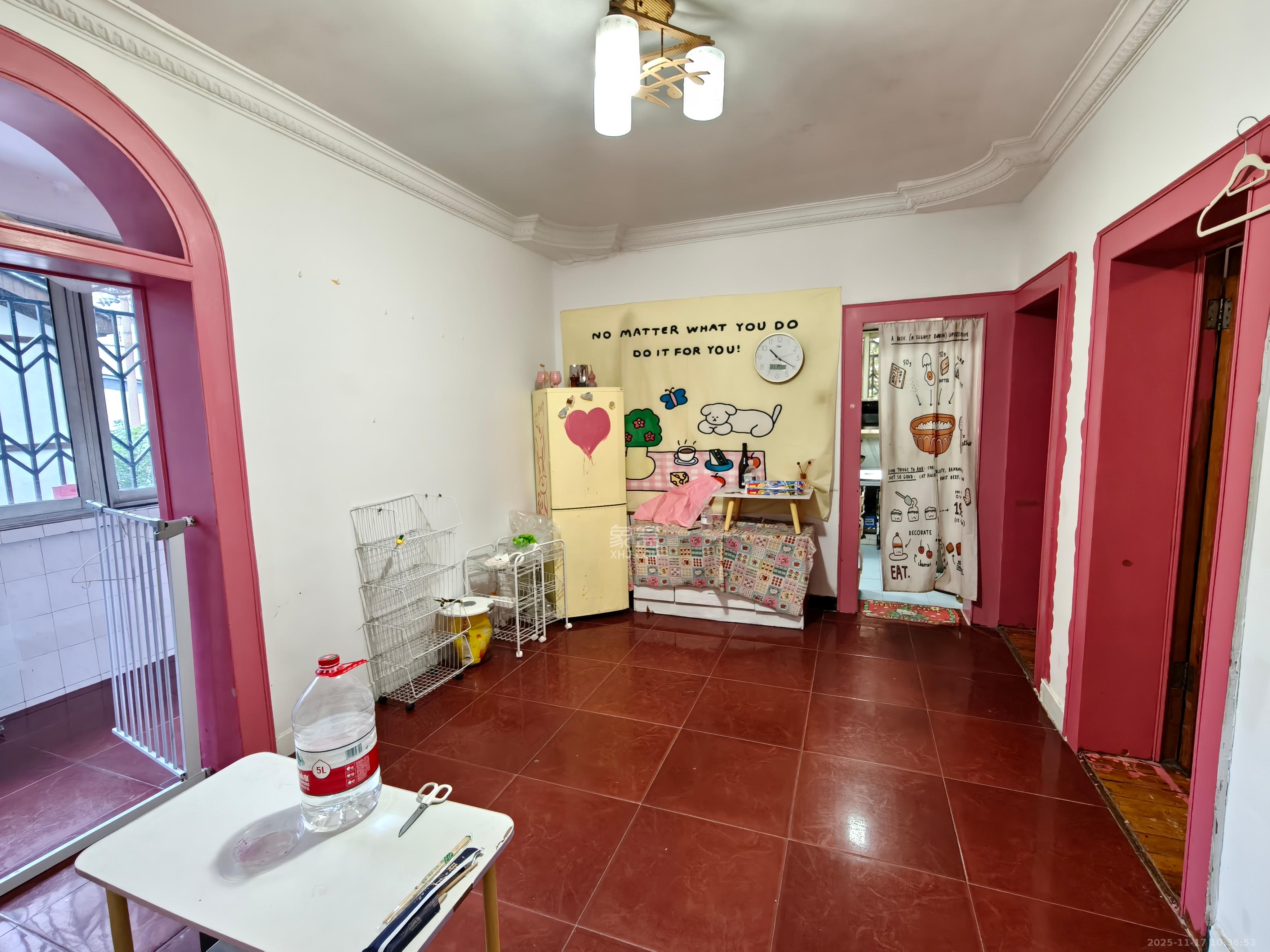 东文庙坪  2室1厅1卫    2100.0元/月室内图