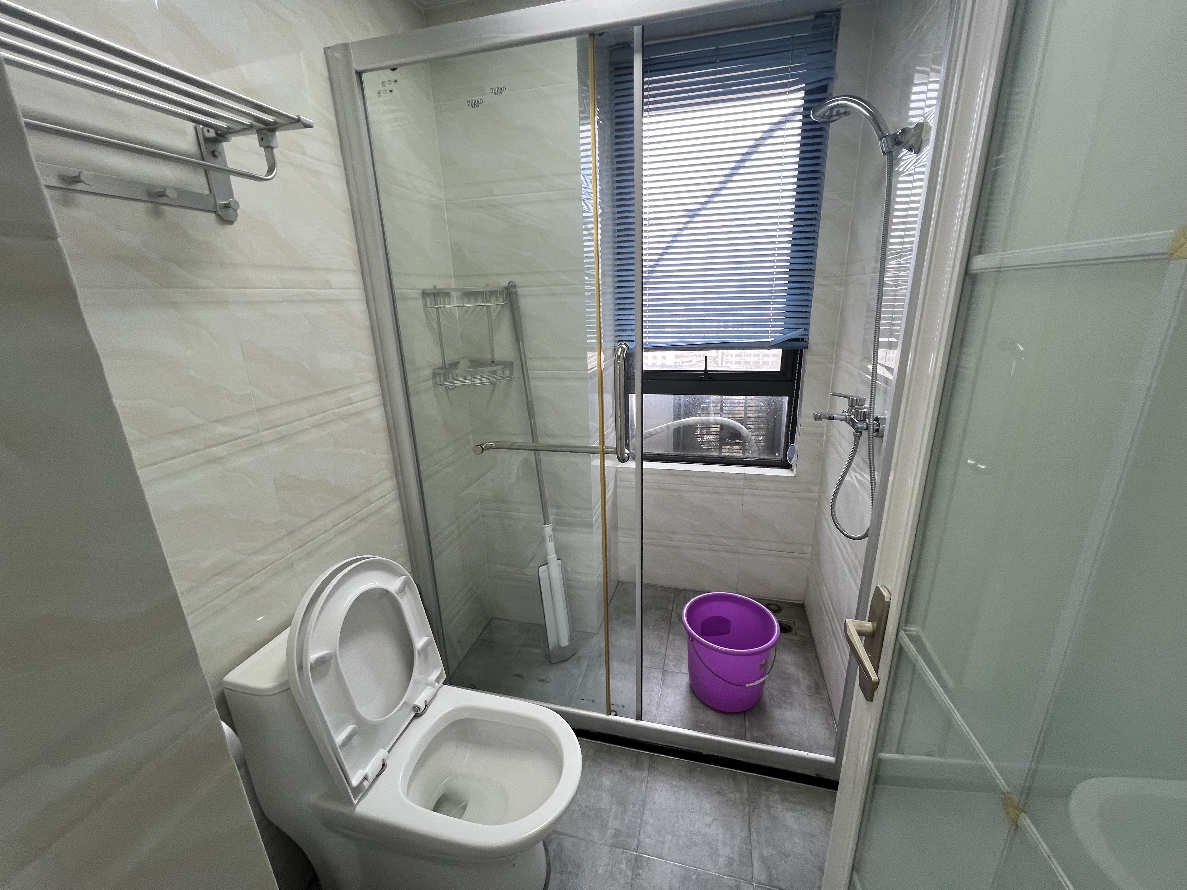 海航豪庭北苑  3室2厅2卫    5500.0元/月室内图