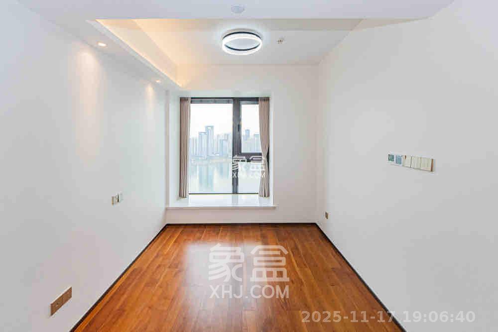 北辰瀚江府 3室2厅2卫 8000.0元/月 北辰瀚江府 3室2厅2卫 8000.0元/月室内图