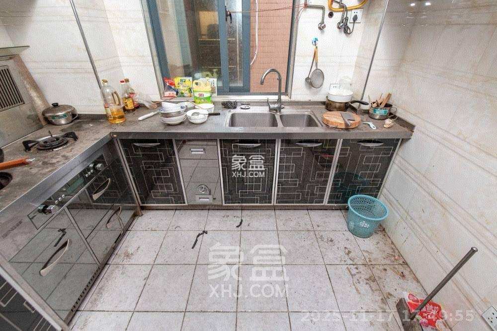 香雨一品 4室2厅2卫 3000.0元/月 香雨一品 4室2厅2卫 3000.0元/月室内图