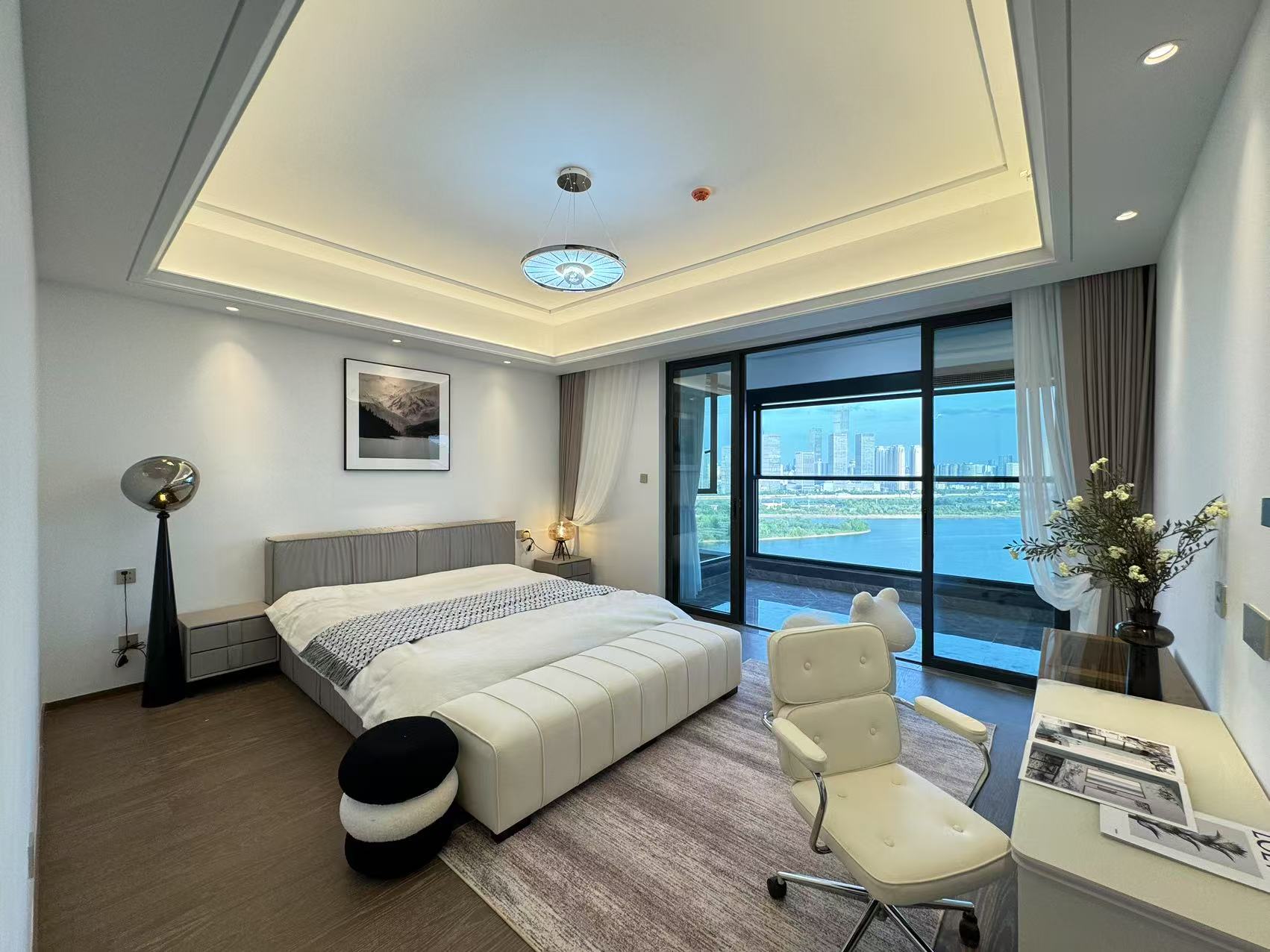 江山印  3室2厅3卫    15800.0元/月户型图