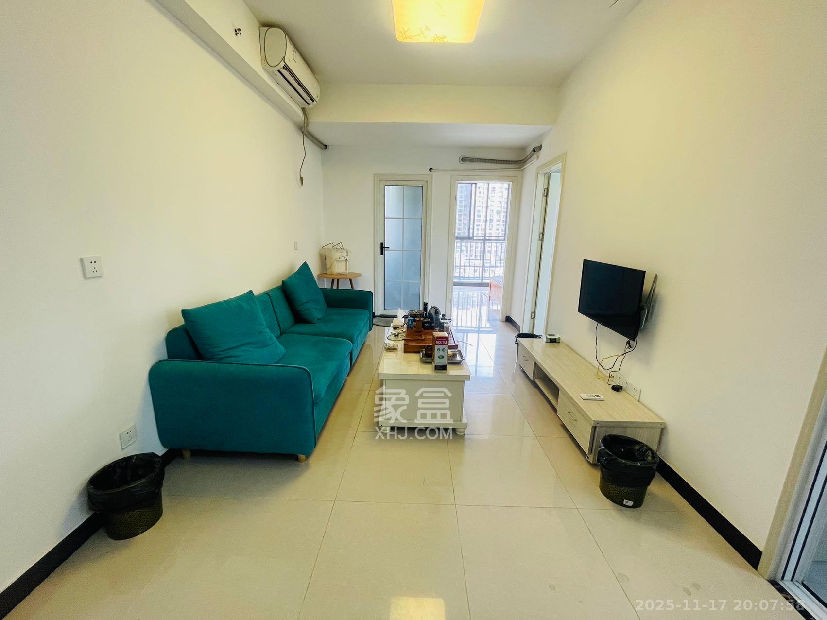 裕天国际商汇中心  1室0厅0卫    1700.0元/月