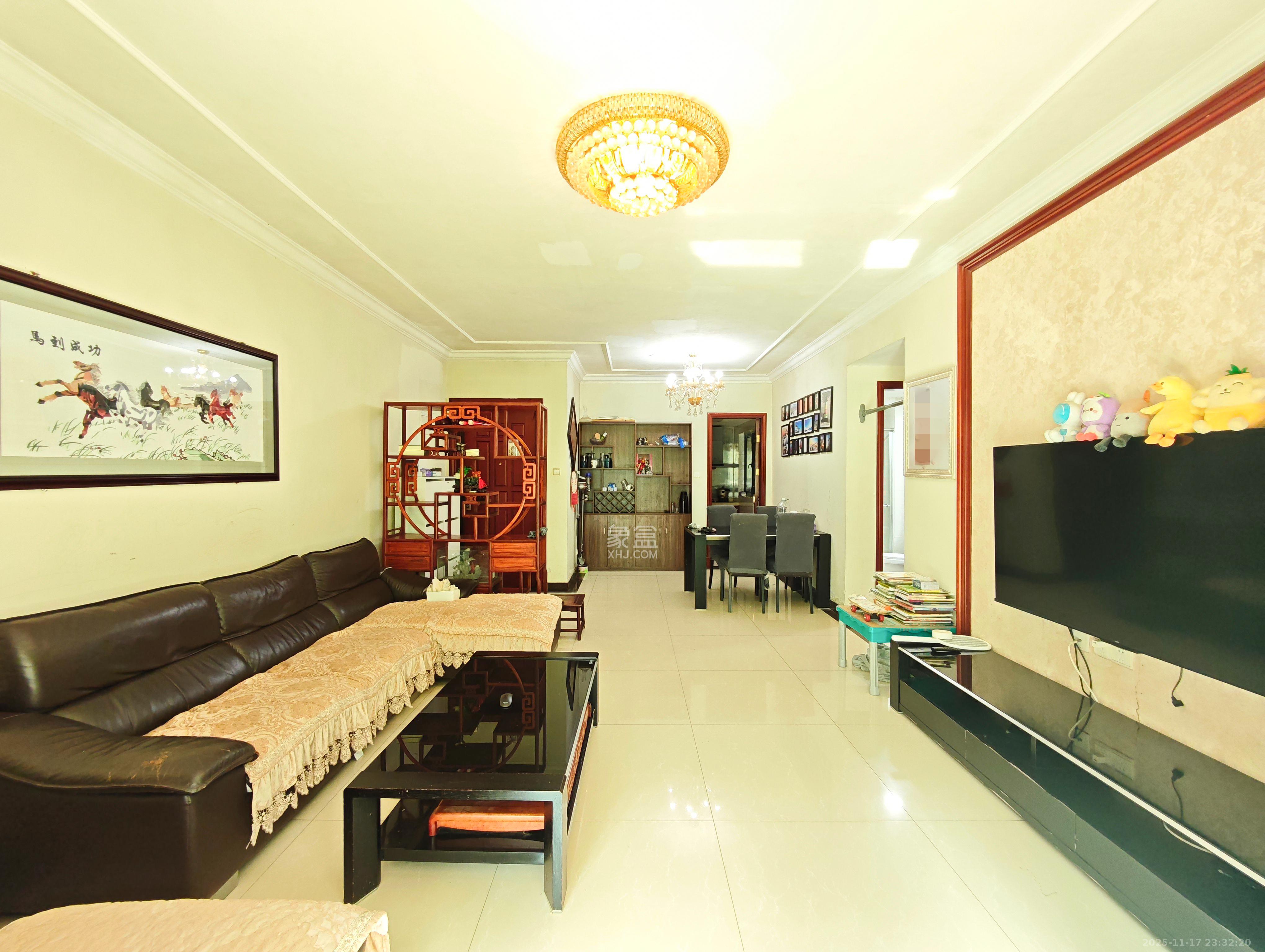 恒大城  4室2厅2卫    113.0万