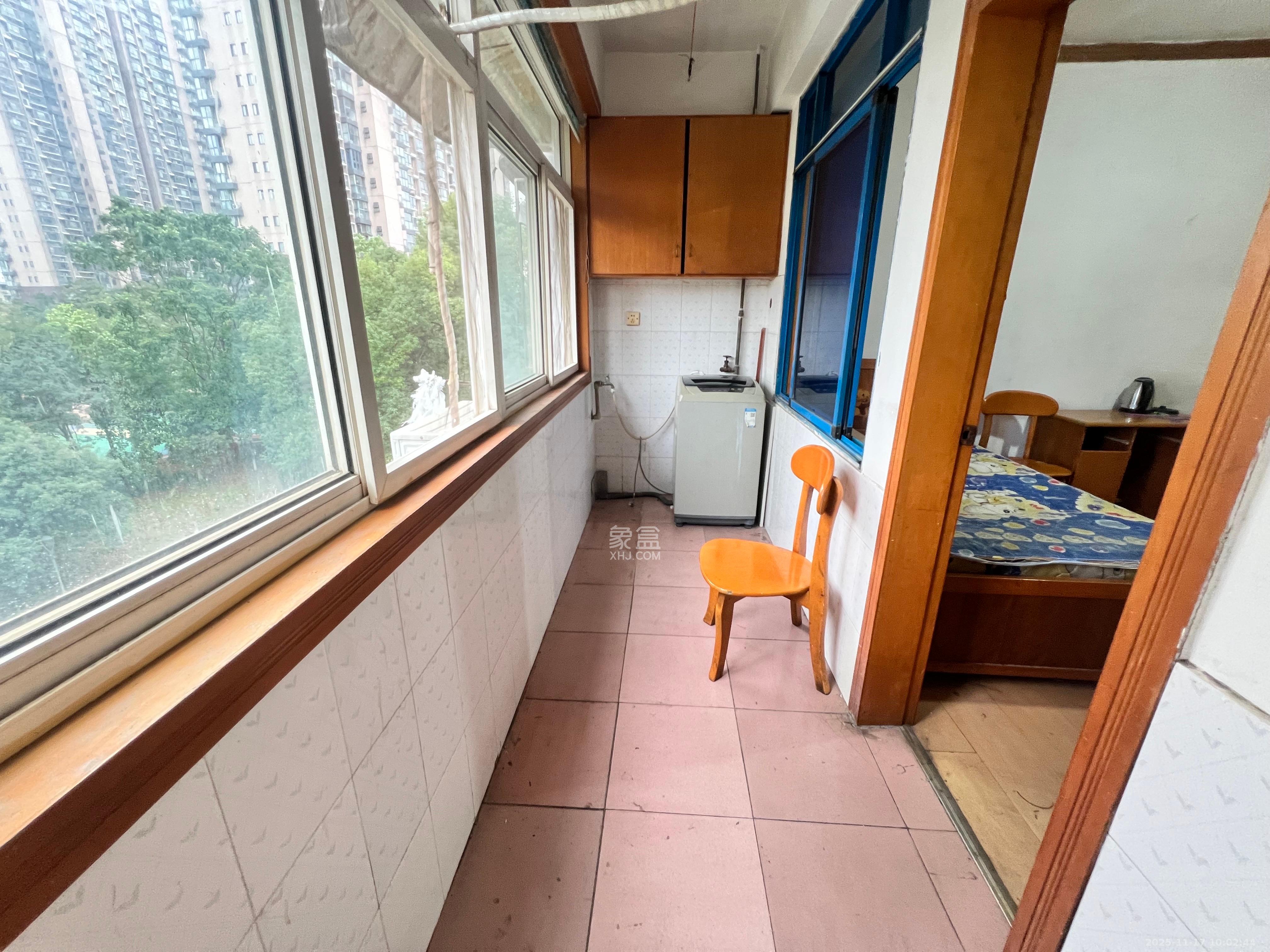 长沙理工大学侯家塘校区教职工宿舍  2室1厅1卫    1500.0元/月室内图