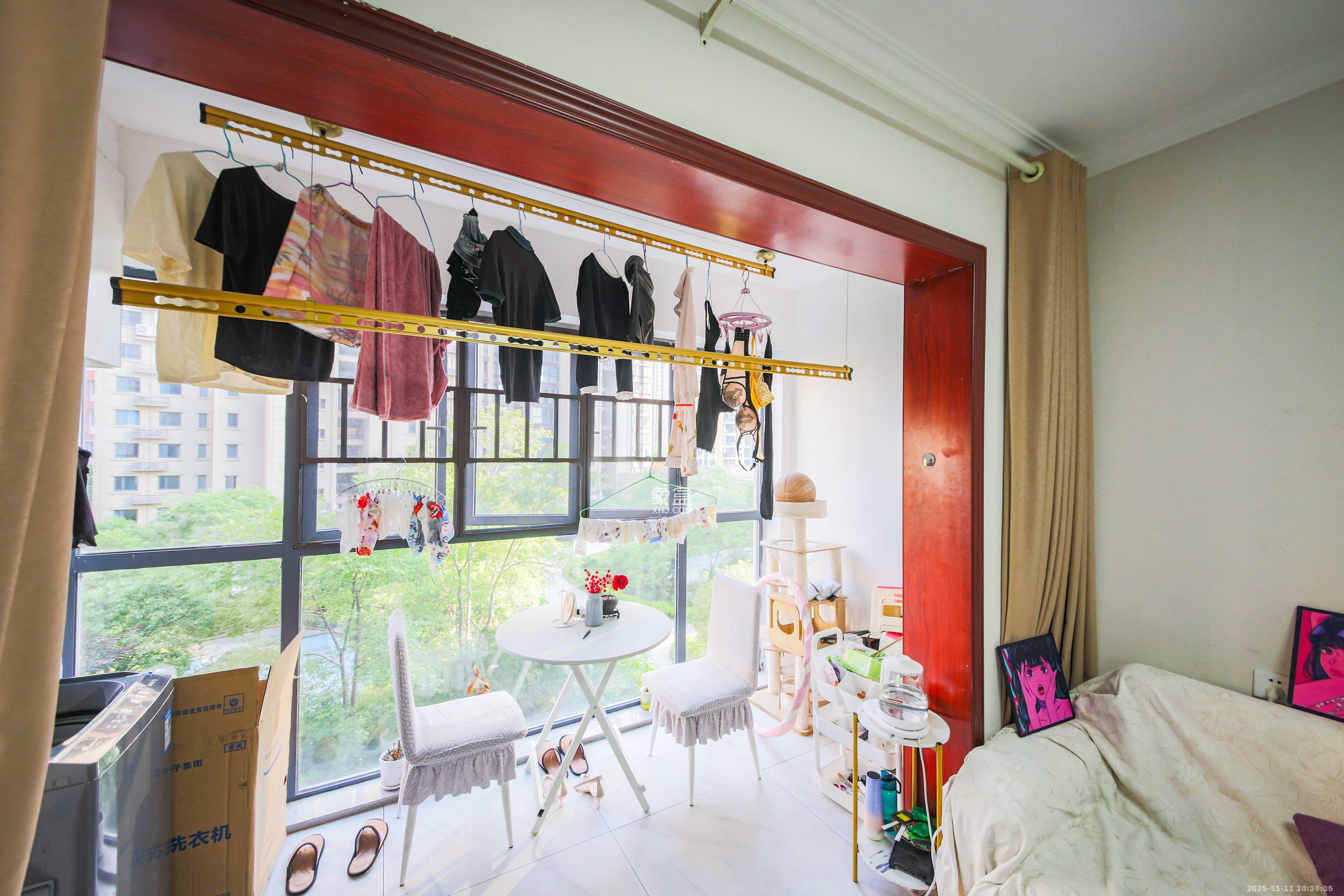 轻盐阳光CEO(轻盐雅苑)(轻奢时代)  3室2厅1卫    2500.0元/月室内图