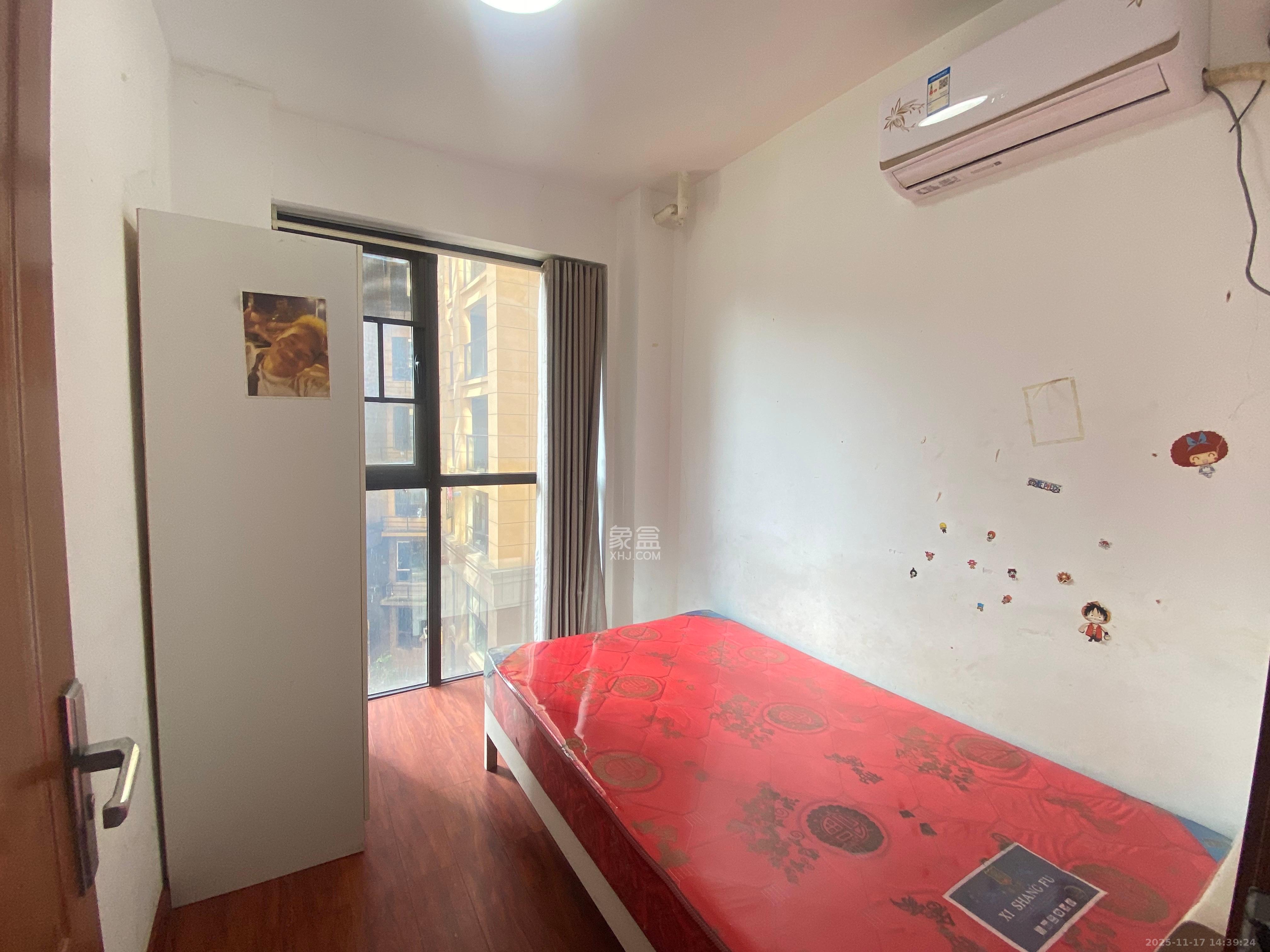 鑫远悦城（鑫远悦时代）  3室2厅1卫    1800.0元/月室内图