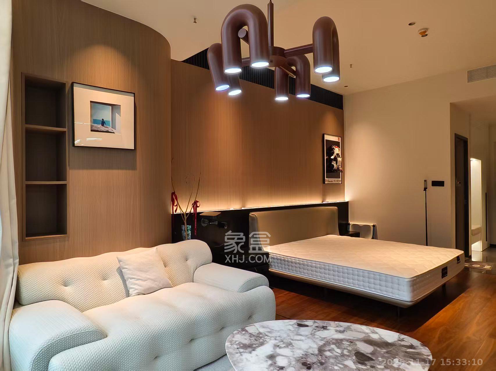 世茂铂曼  1室1厅1卫    3500.0元/月