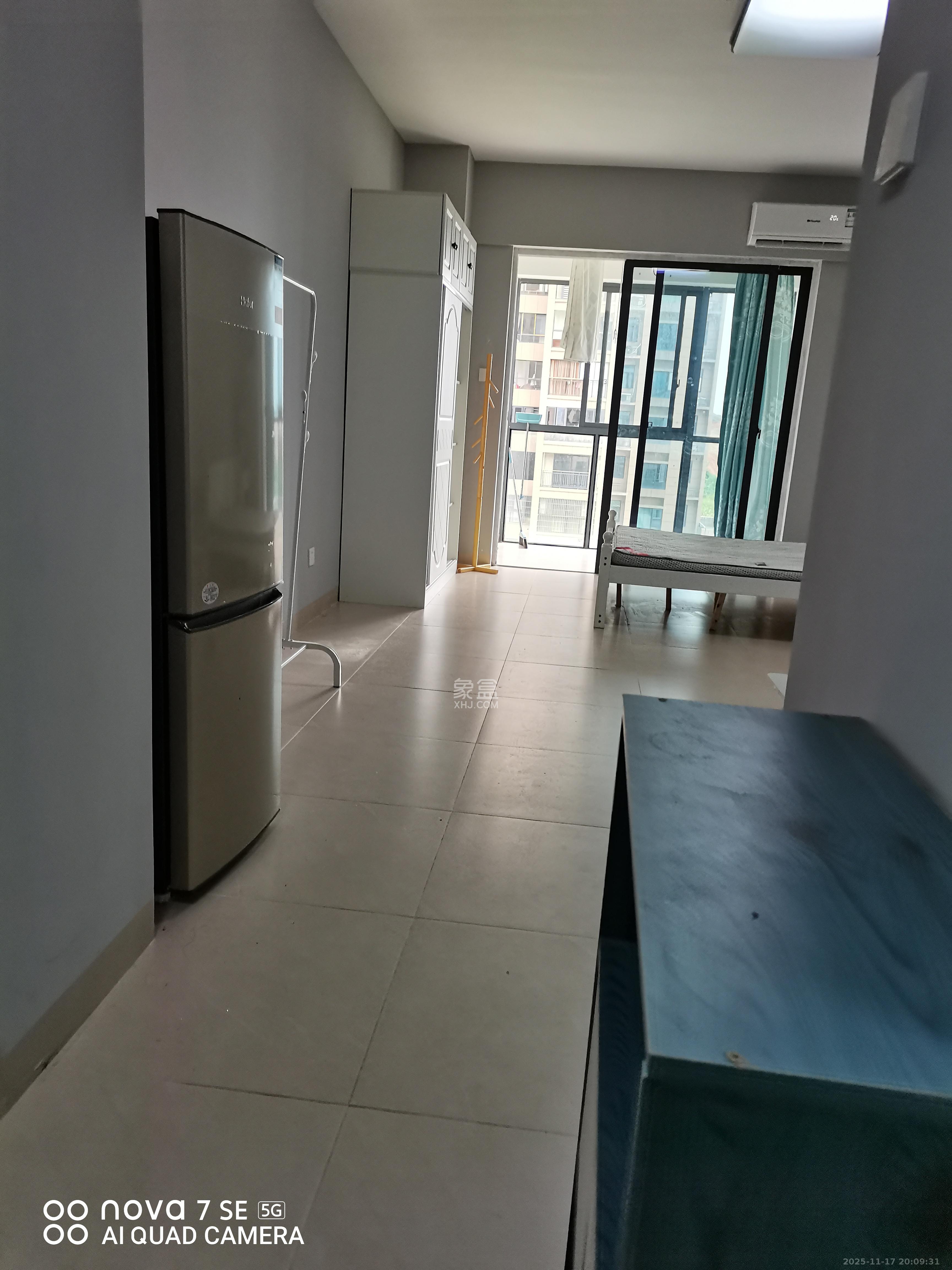 创世纪广场 1室1厅1卫 1200.0元/月 创世纪广场 1室1厅1卫 1200.0元/月室内图