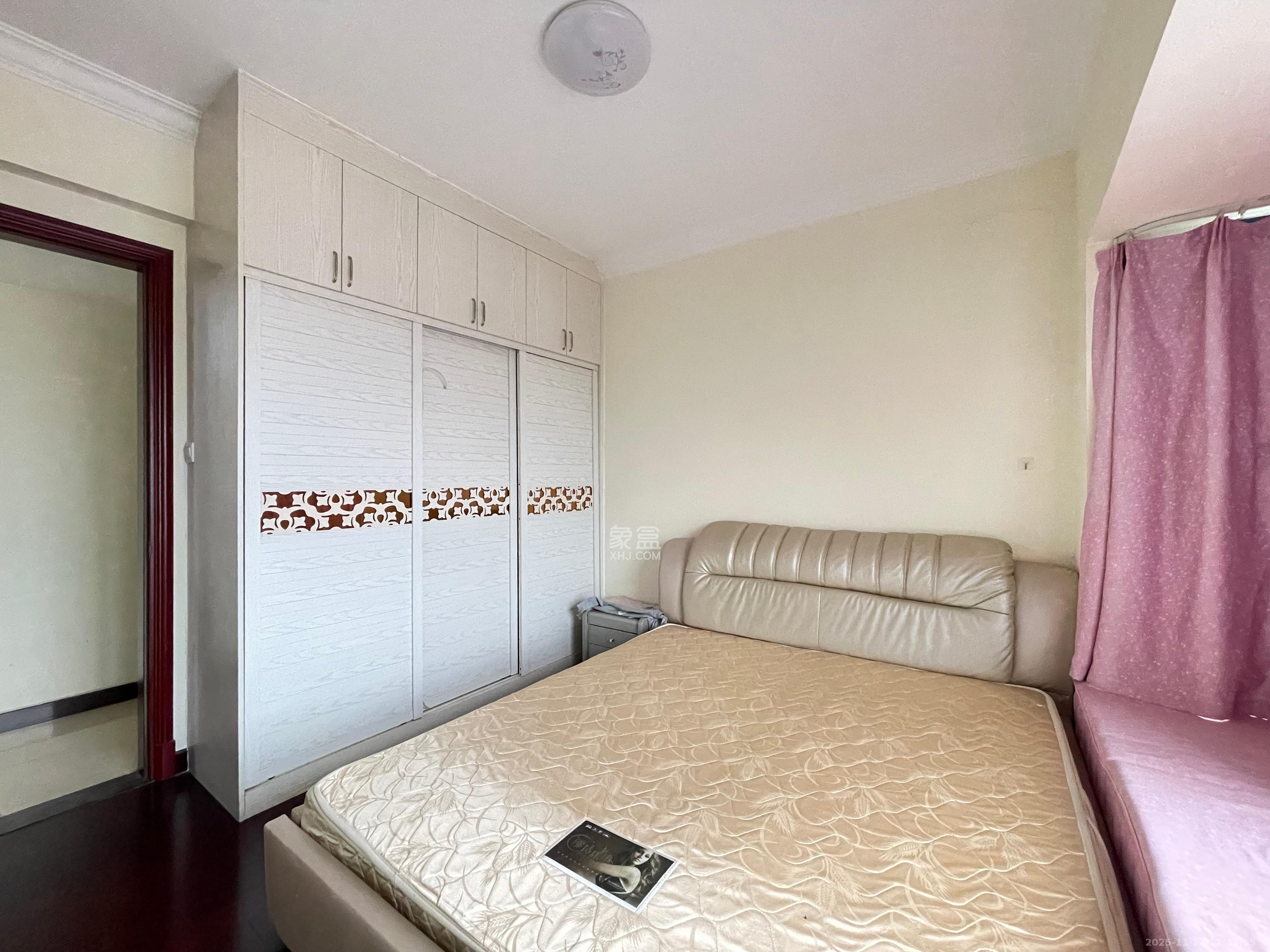 恒大名都  3室2厅2卫    1880.0元/月室内图