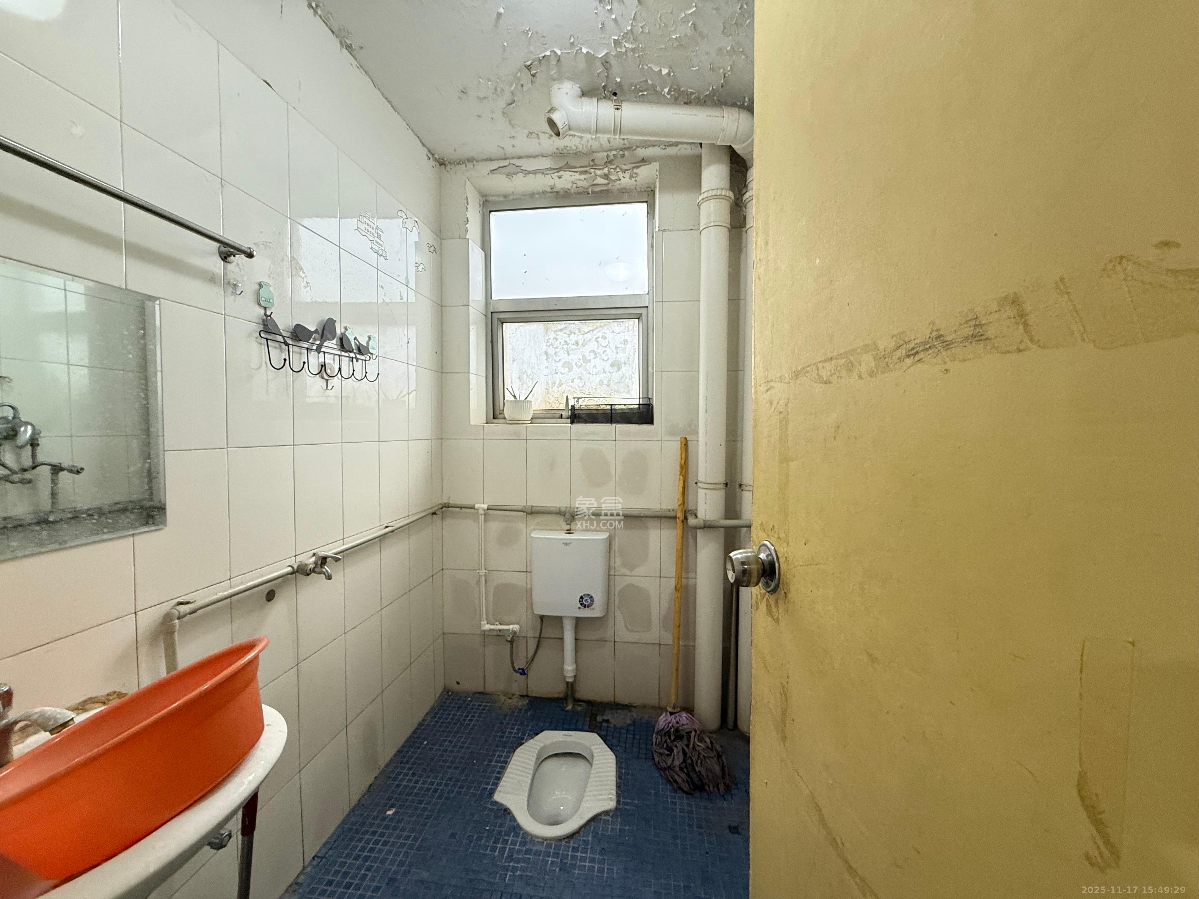 凯通国际城（凯通朝庭）  2室1厅1卫    1800.0元/月室内图