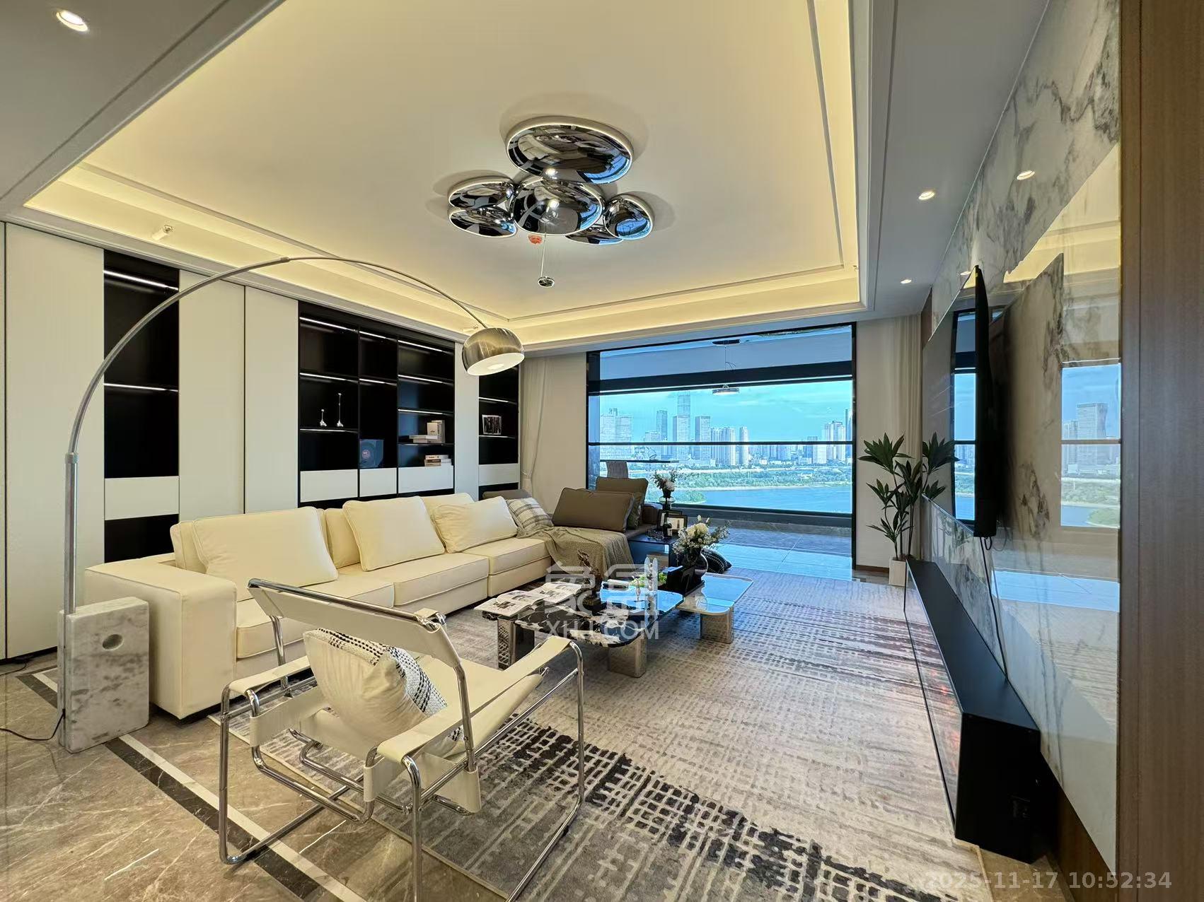 江山印  3室2厅3卫    15800.0元/月