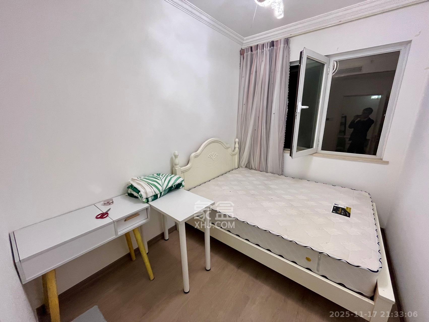 北辰三角洲C2区  3室2厅1卫    4000.0元/月室内图