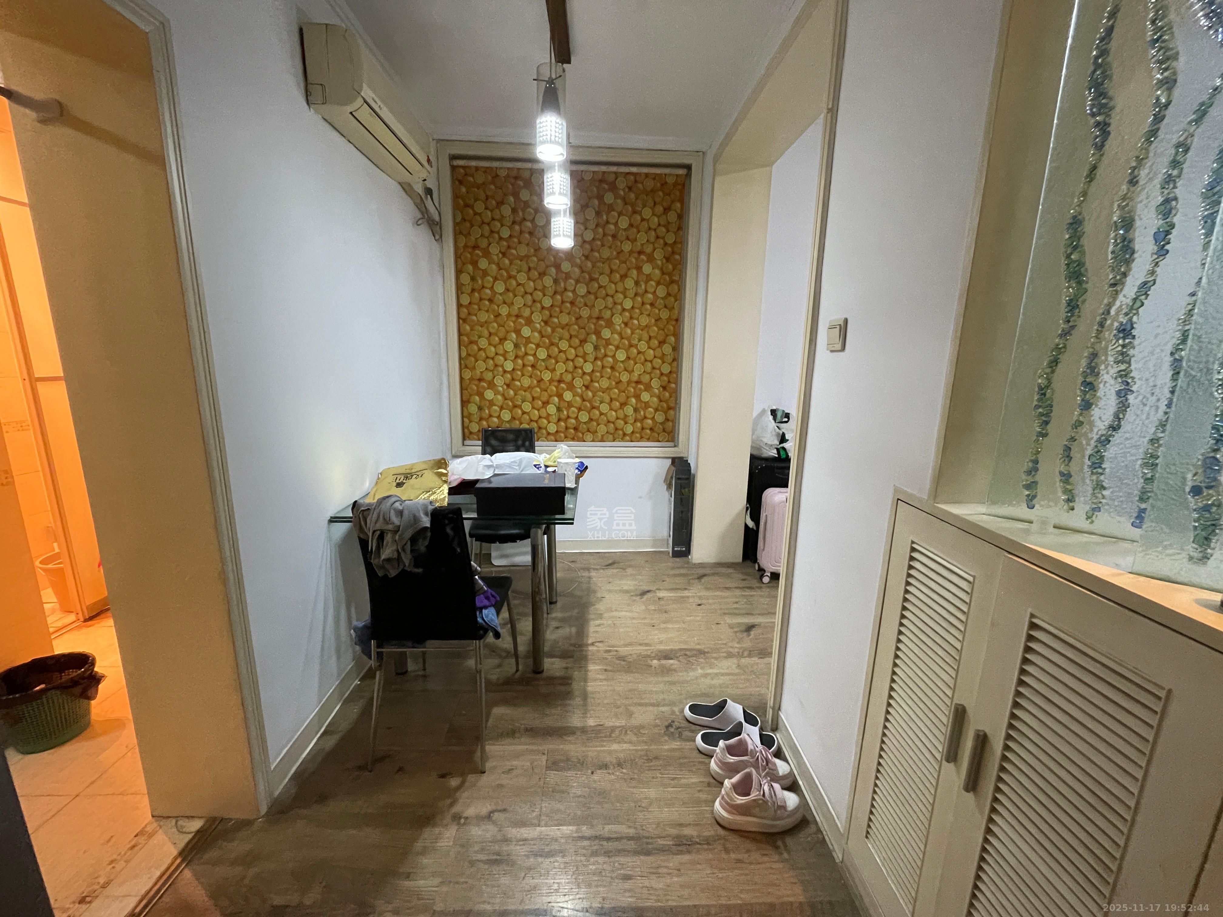 红旗区四片 2室2厅1卫 1500.0元/月 红旗区四片 2室2厅1卫 1500.0元/月室内图