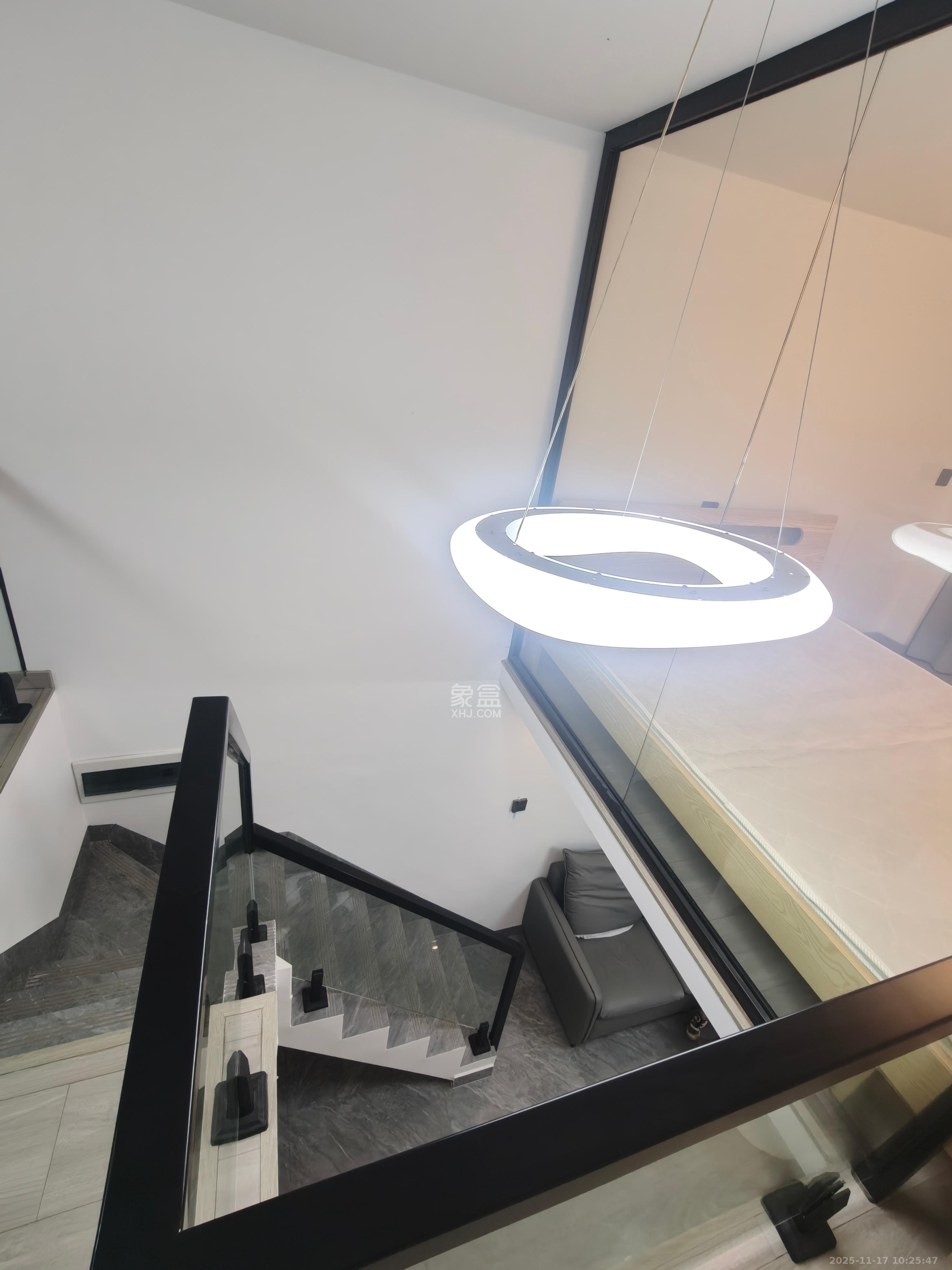 中交广场公寓  2室1厅1卫    2000.0元/月室内图