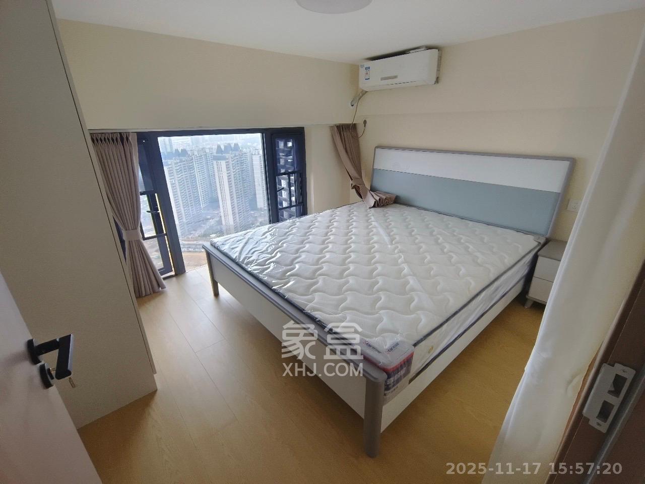 藏珑湖上公馆  1室1厅1卫    1900.0元/月室内图