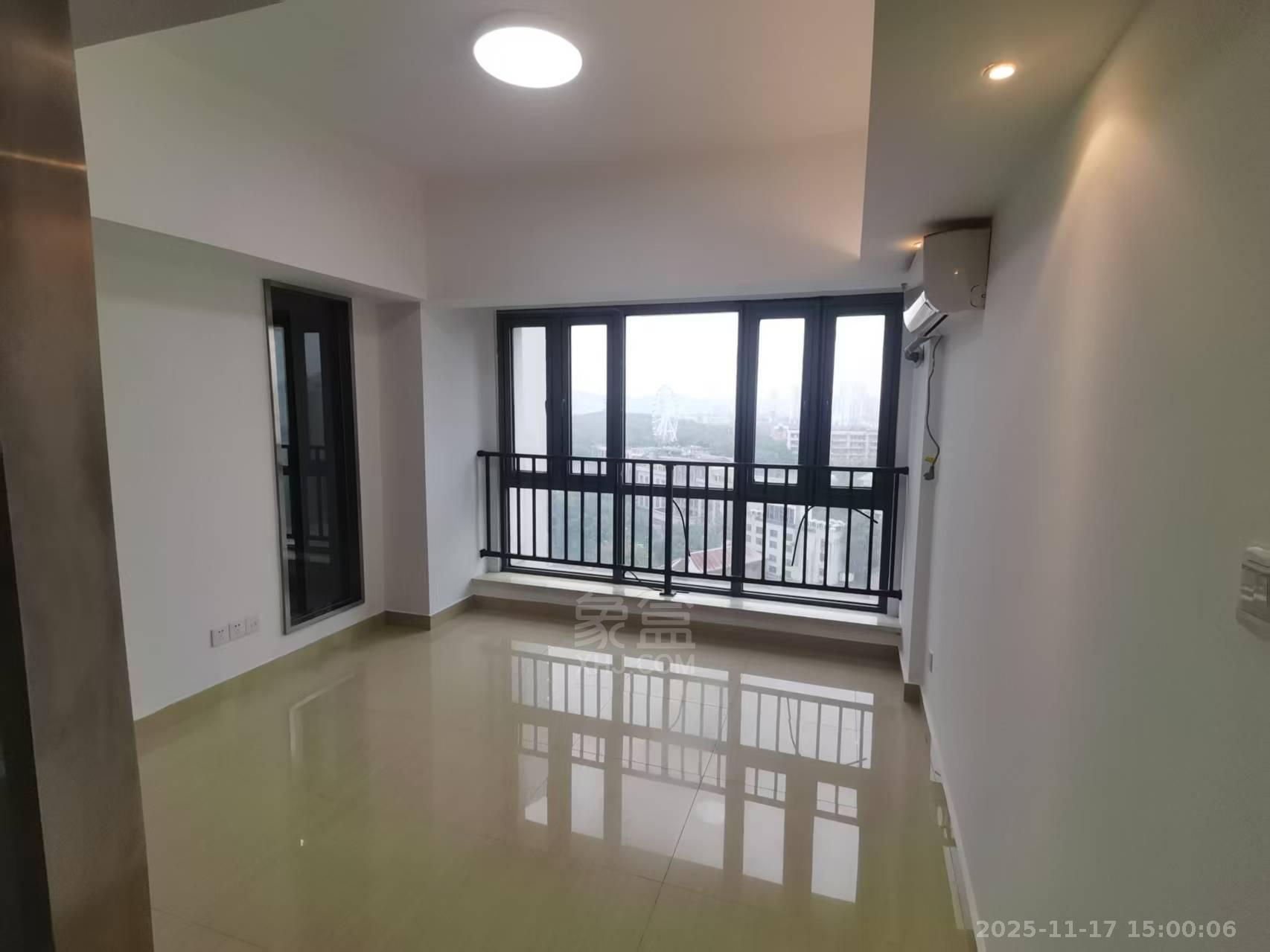 大汉希尔顿  3室2厅2卫    3500.0元/月小区图